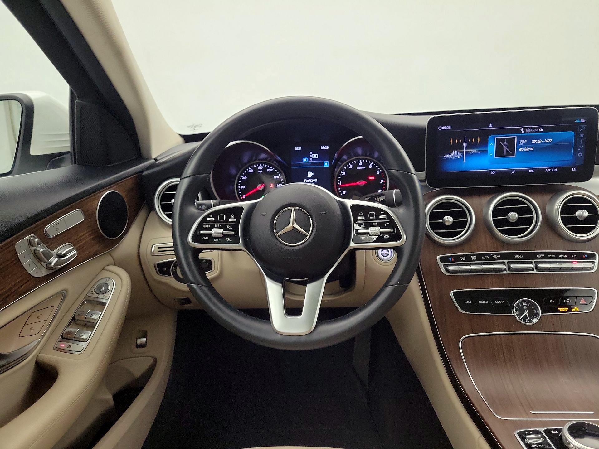 Thumbnail: 2020 Mercedes-Benz C-Class - 10