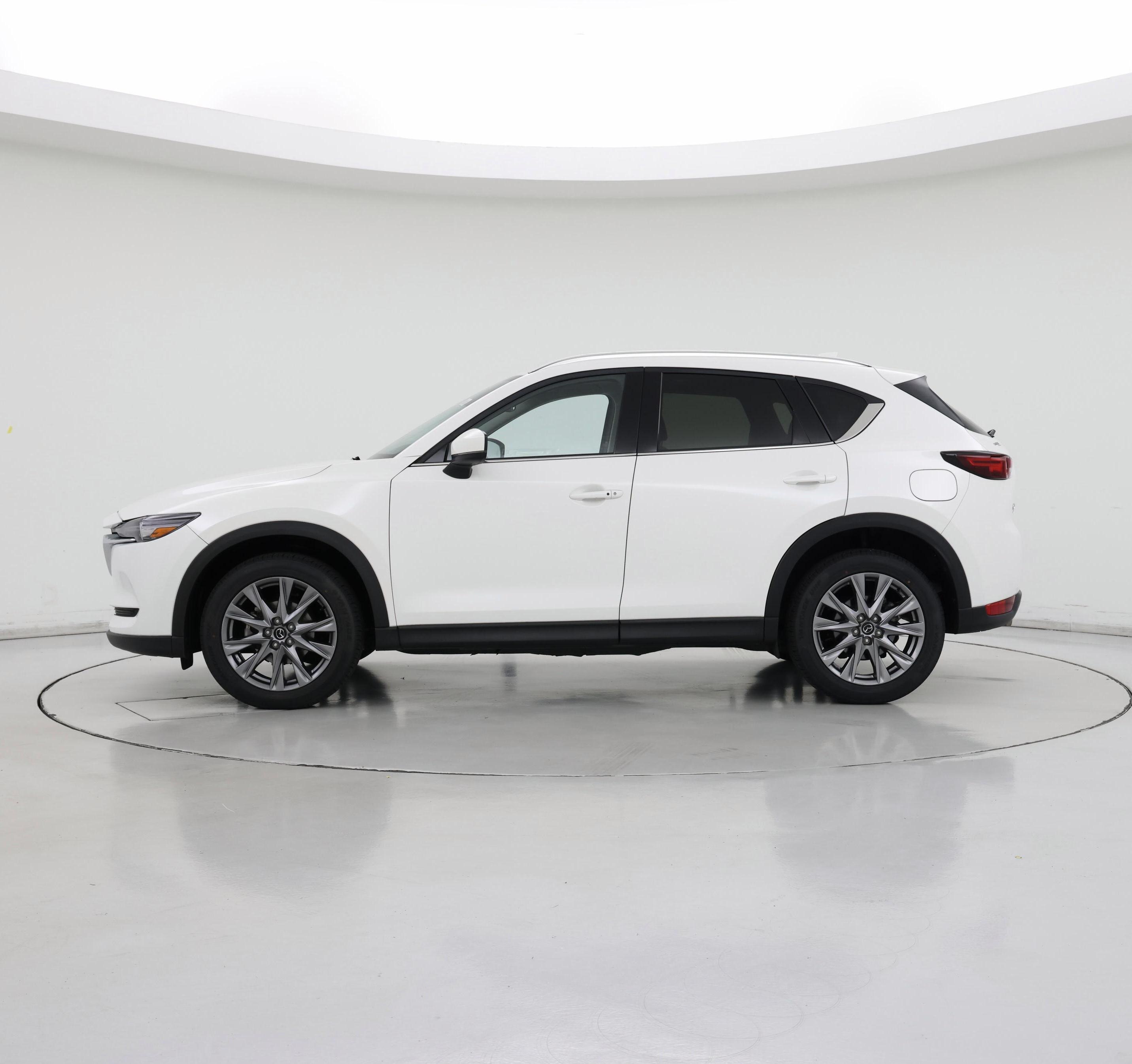 Thumbnail: 2021 Mazda CX-5 - 3