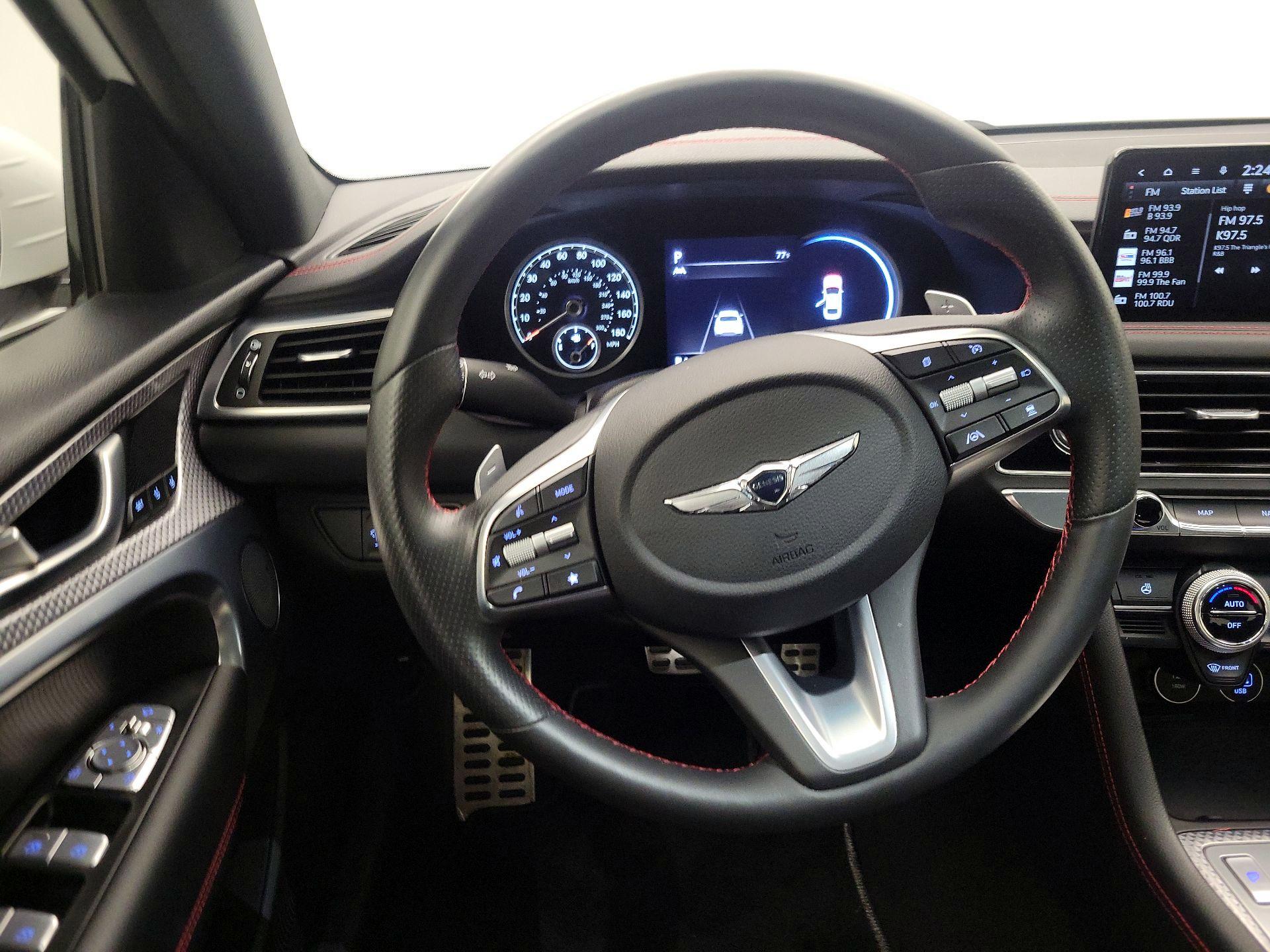 Thumbnail: 2023 Genesis G70 - 10