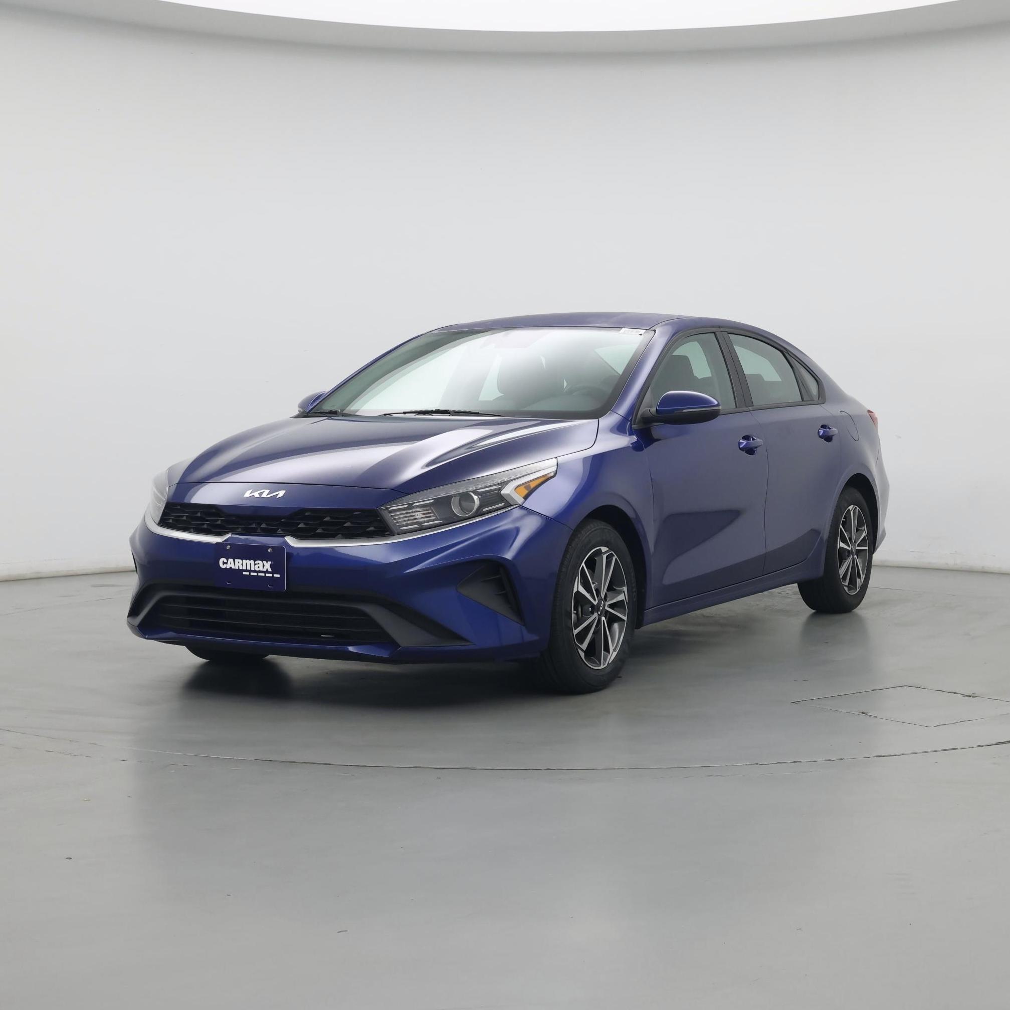 Thumbnail: 2022 Kia Forte - 4
