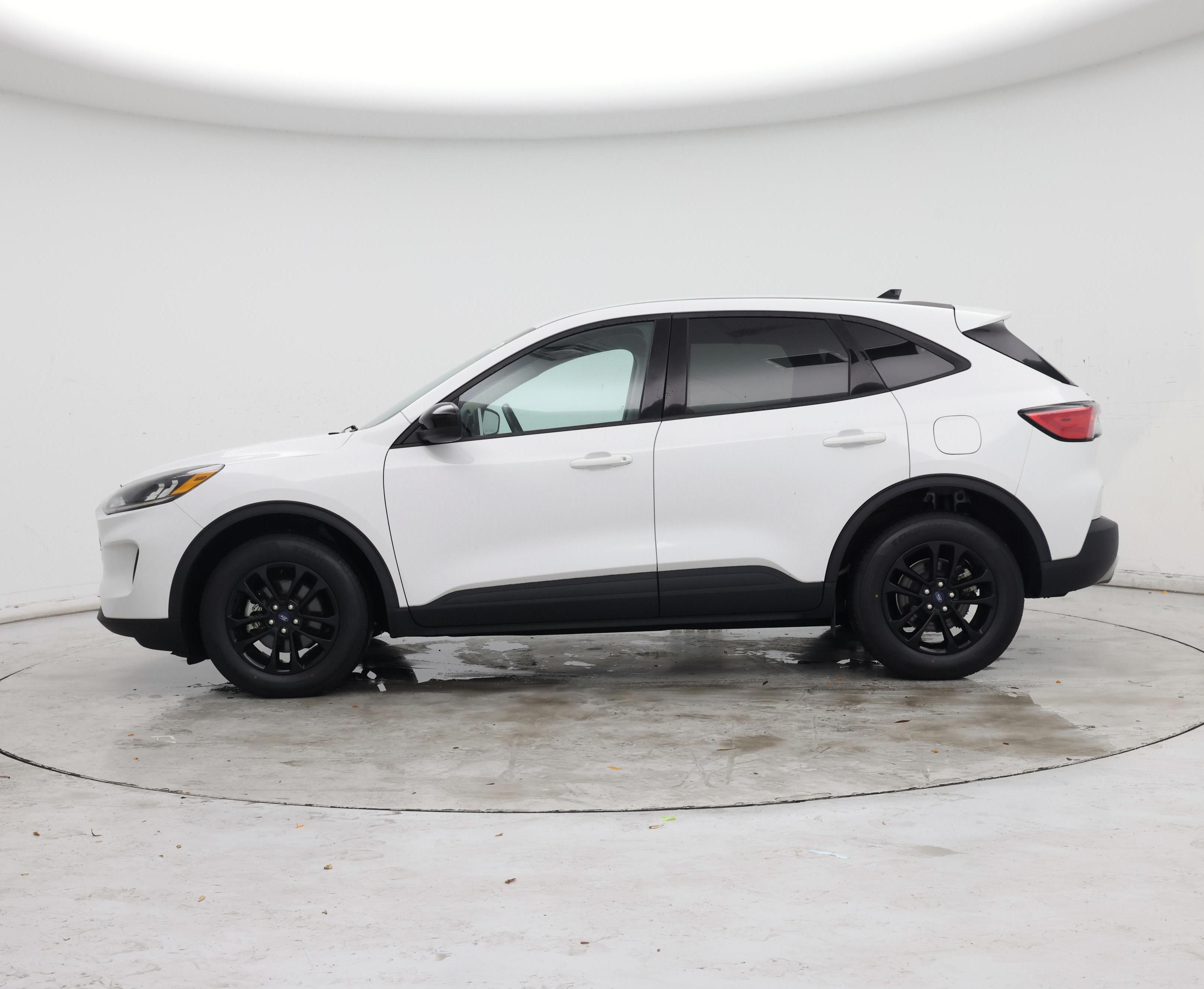 Thumbnail: 2020 Ford Escape - 3