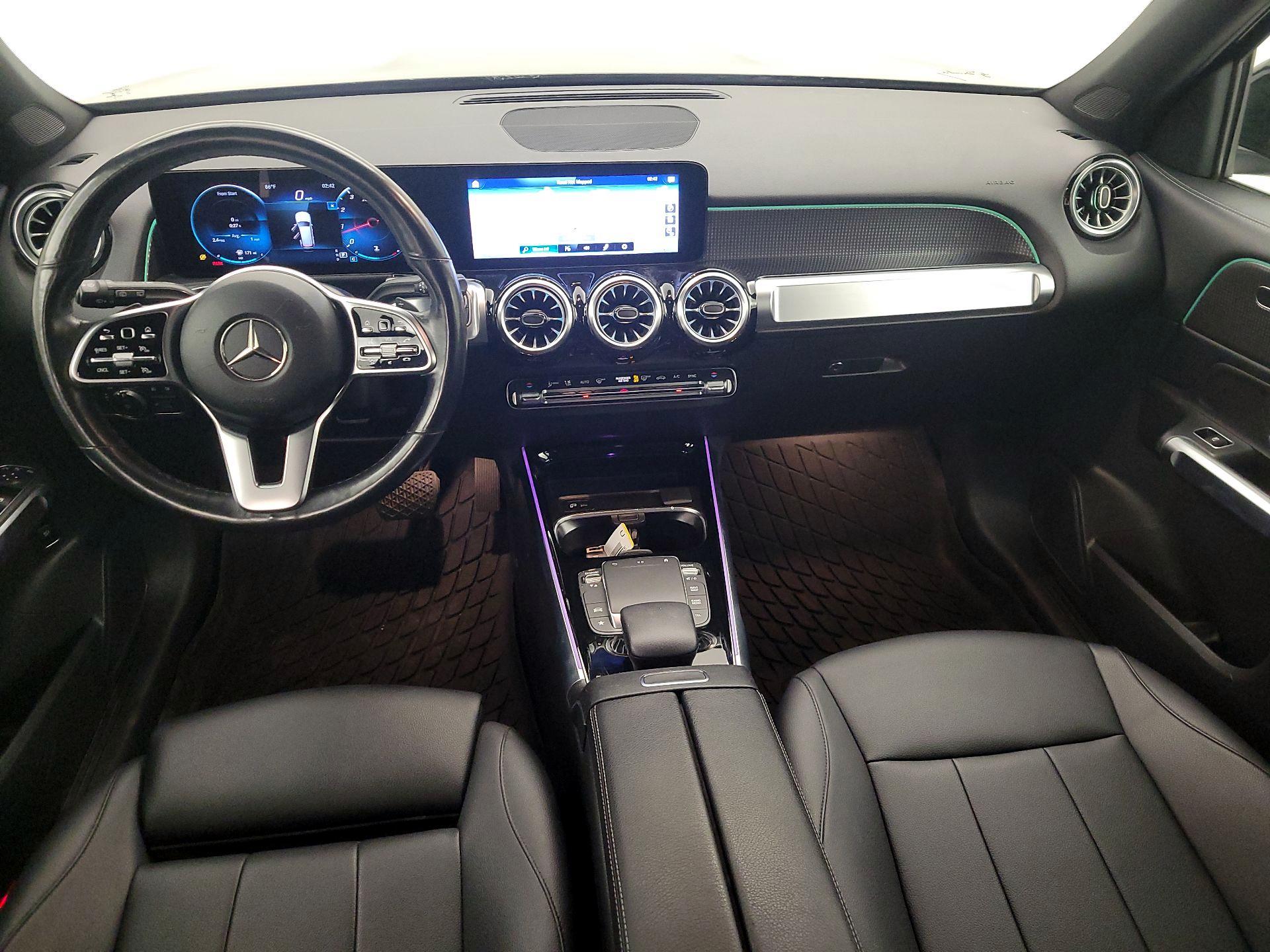 Thumbnail: 2022 Mercedes-Benz GLB - 9