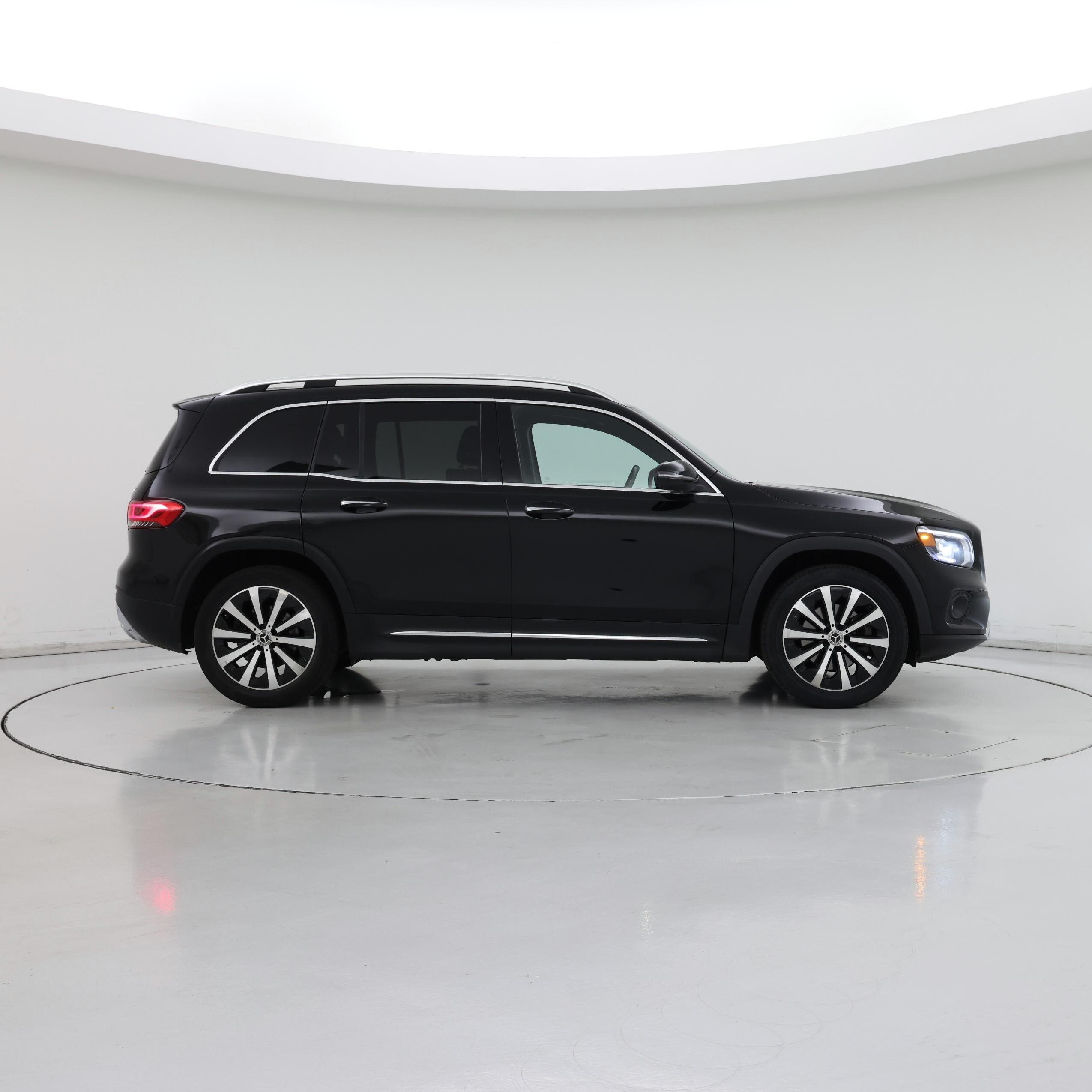 Thumbnail: 2022 Mercedes-Benz GLB - 7