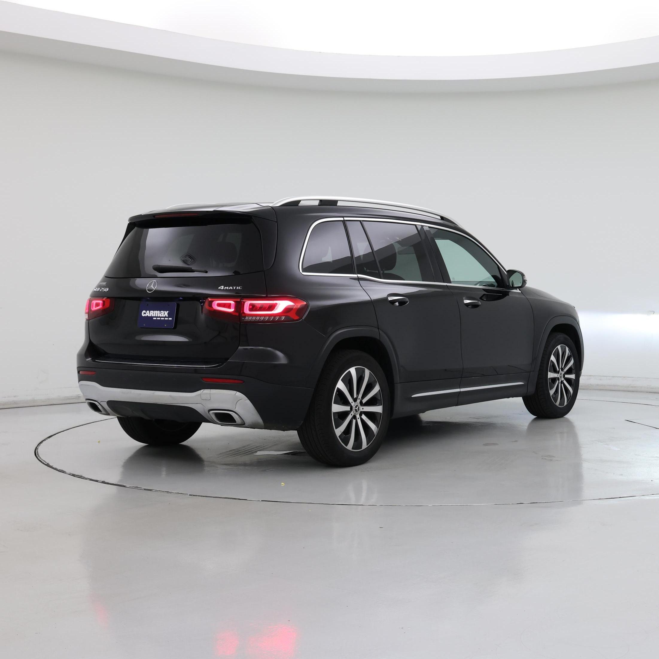 Thumbnail: 2022 Mercedes-Benz GLB - 8