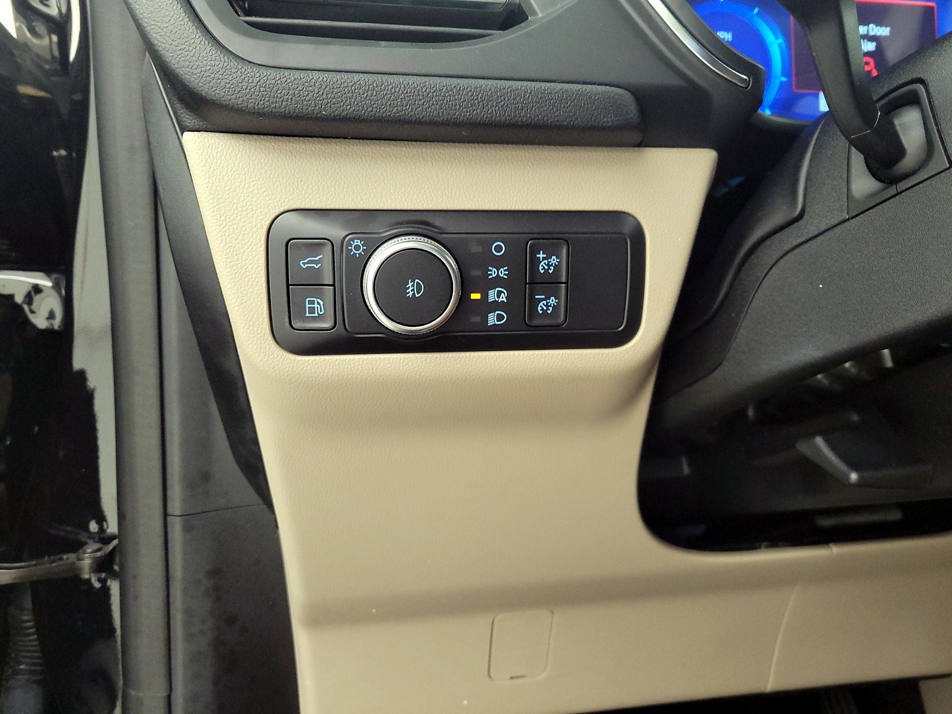 Thumbnail: 2021 Ford Escape - 13