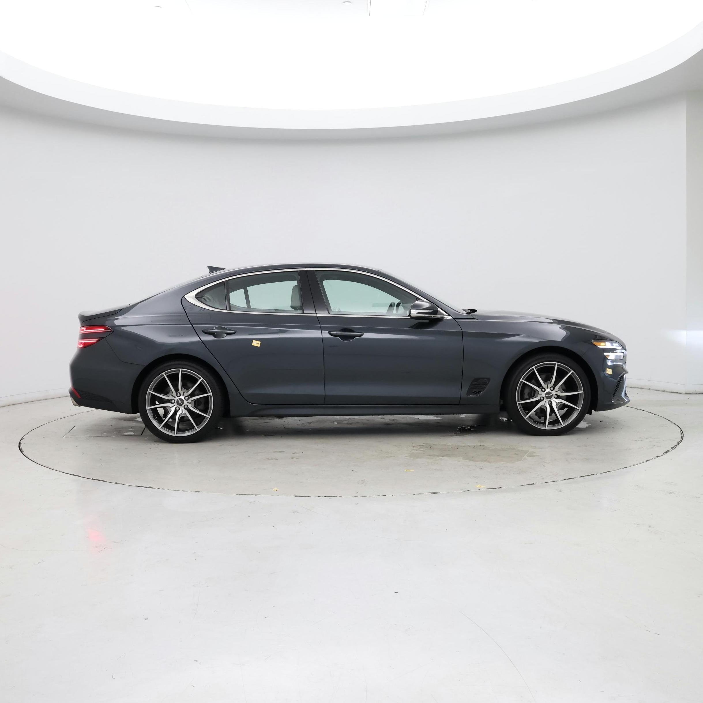 Thumbnail: 2023 Genesis G70 - 7