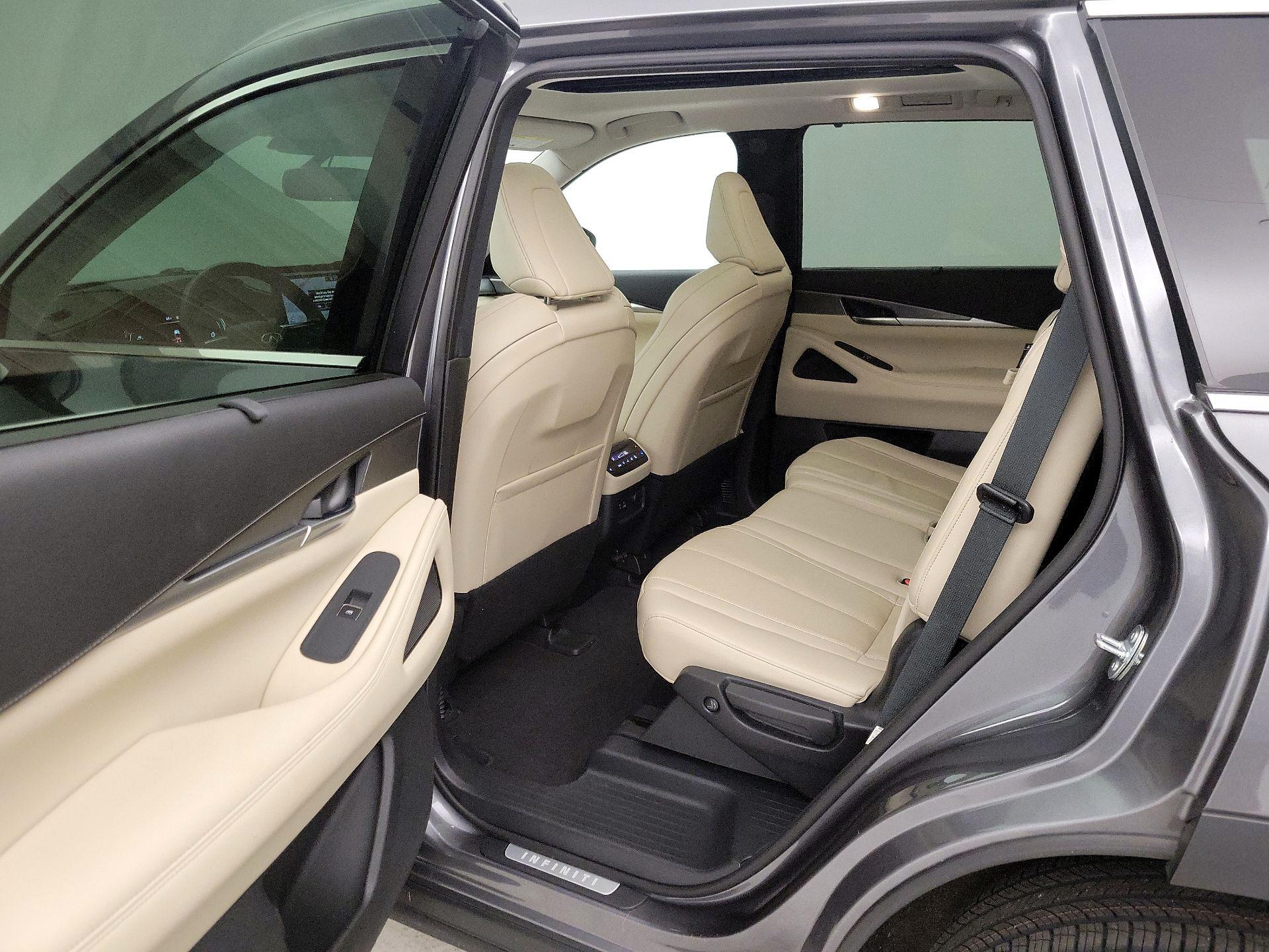 Thumbnail: 2022 INFINITI QX60 - 20