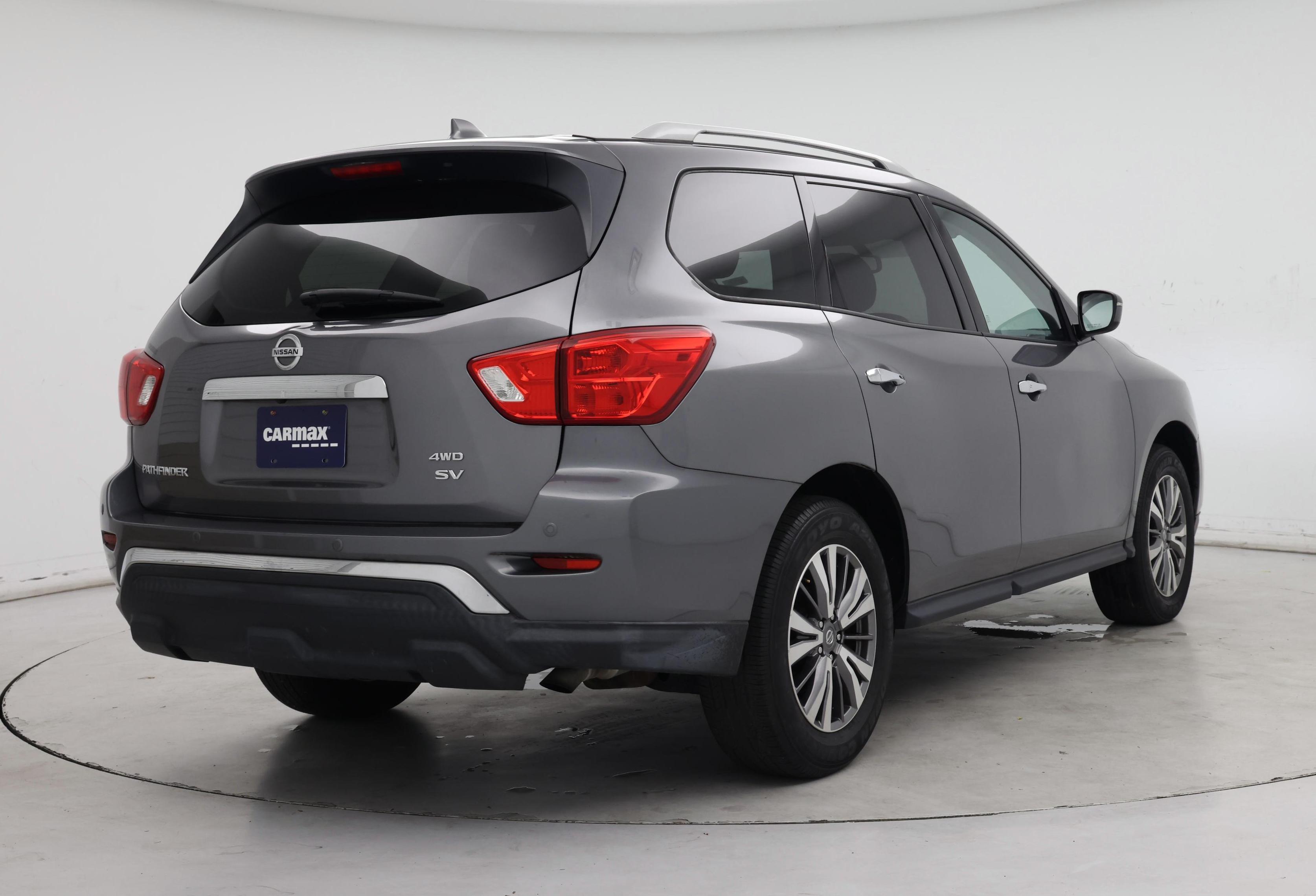 Thumbnail: 2020 Nissan Pathfinder - 8