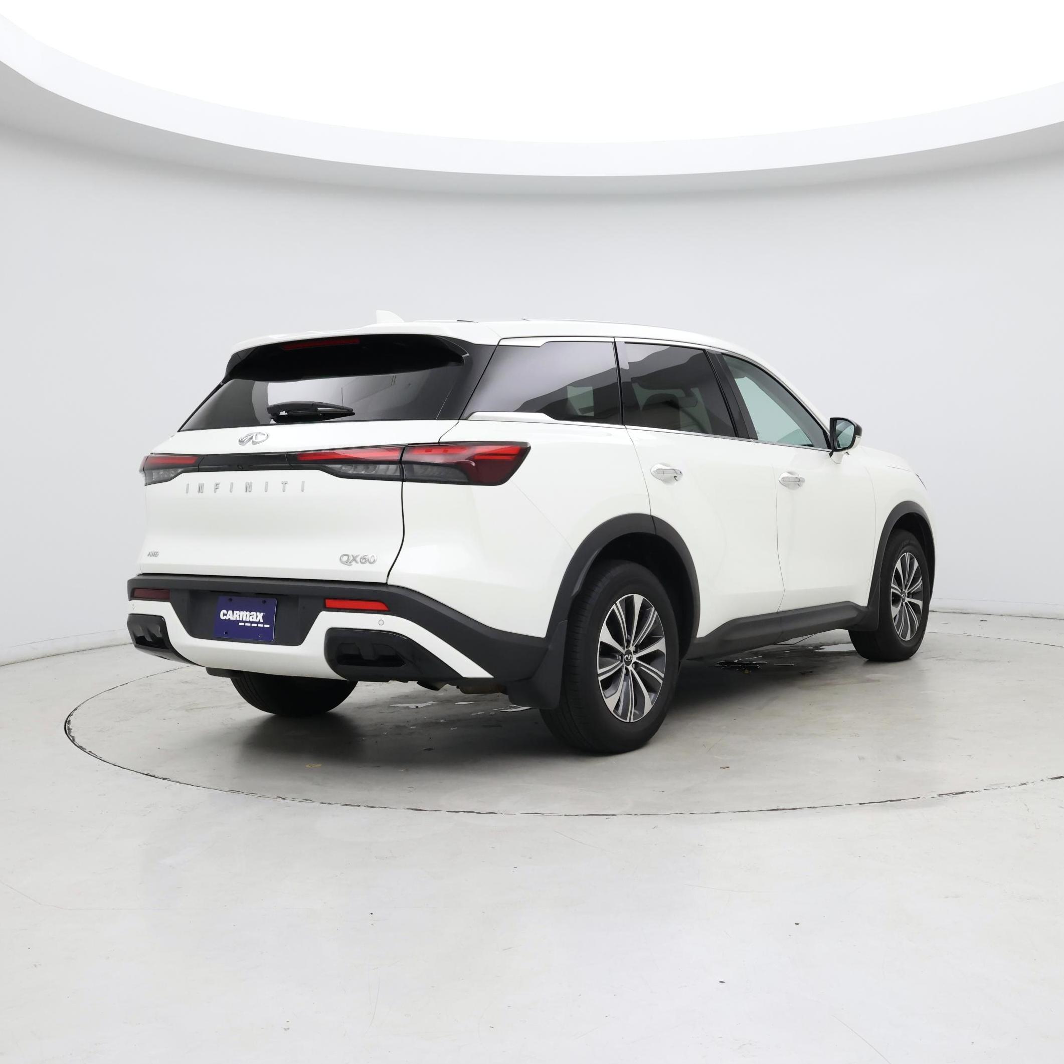 Thumbnail: 2023 INFINITI QX60 - 8