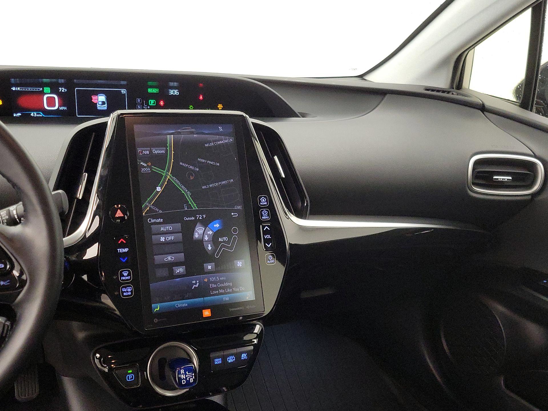 Thumbnail: 2020 Toyota Prius Prime - 9