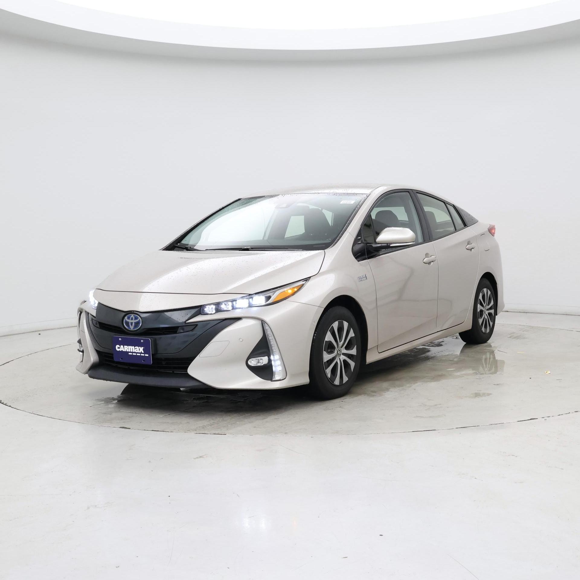 Thumbnail: 2020 Toyota Prius Prime - 4