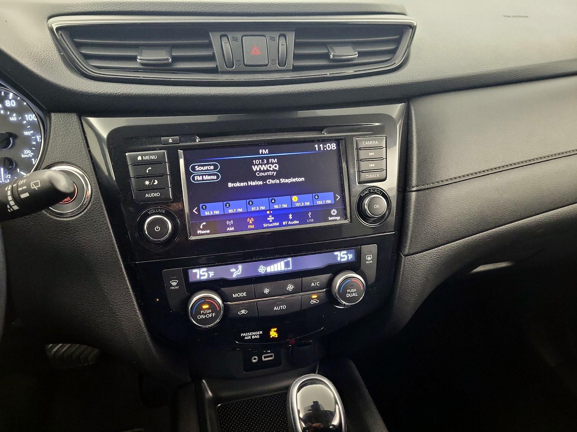 Thumbnail: 2020 Nissan Rogue - 14