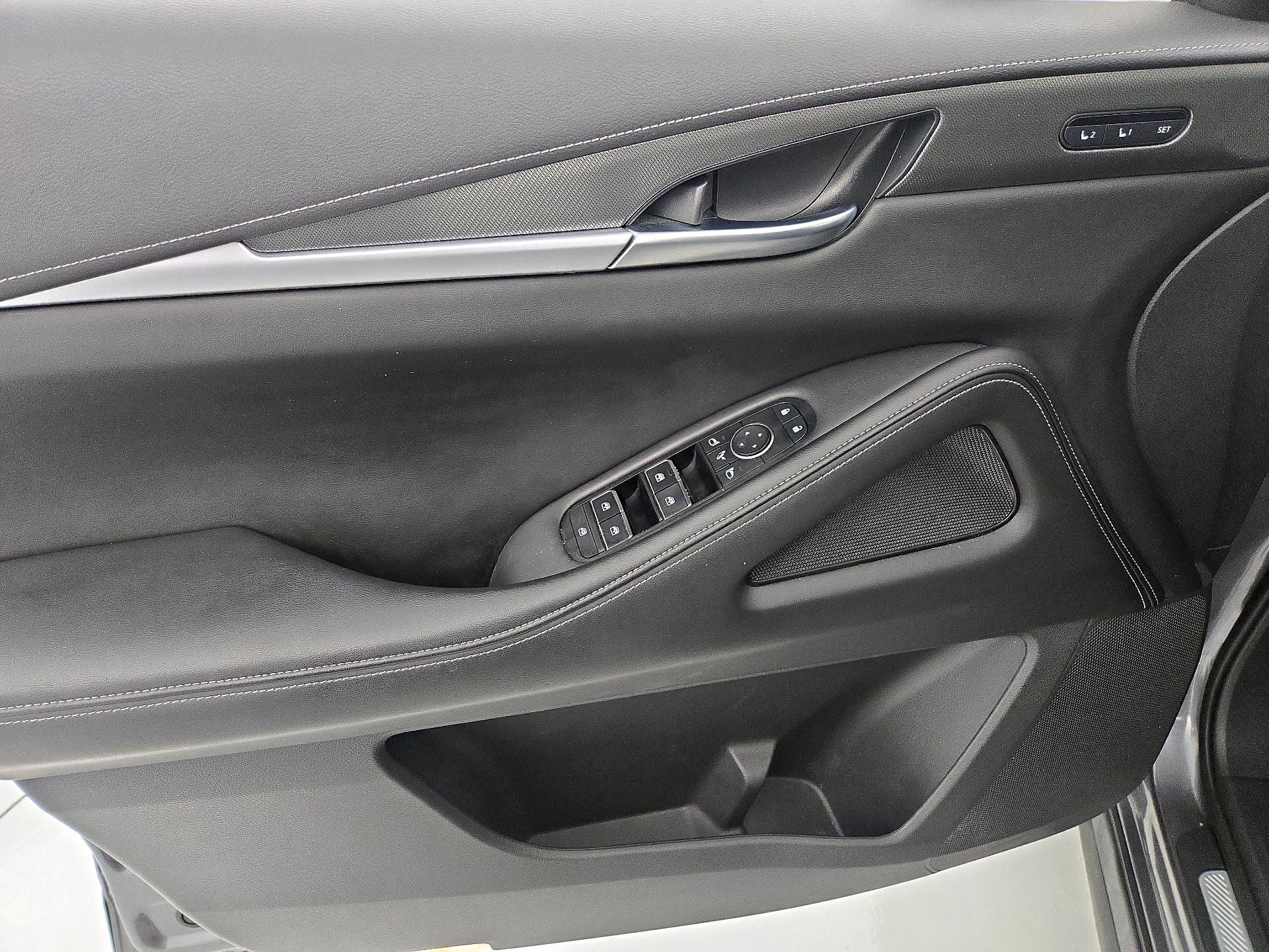 Thumbnail: 2022 INFINITI QX60 - 12