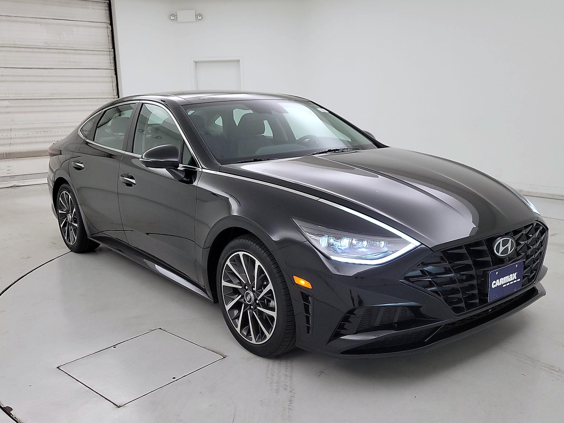 Thumbnail: 2022 Hyundai Sonata - 1
