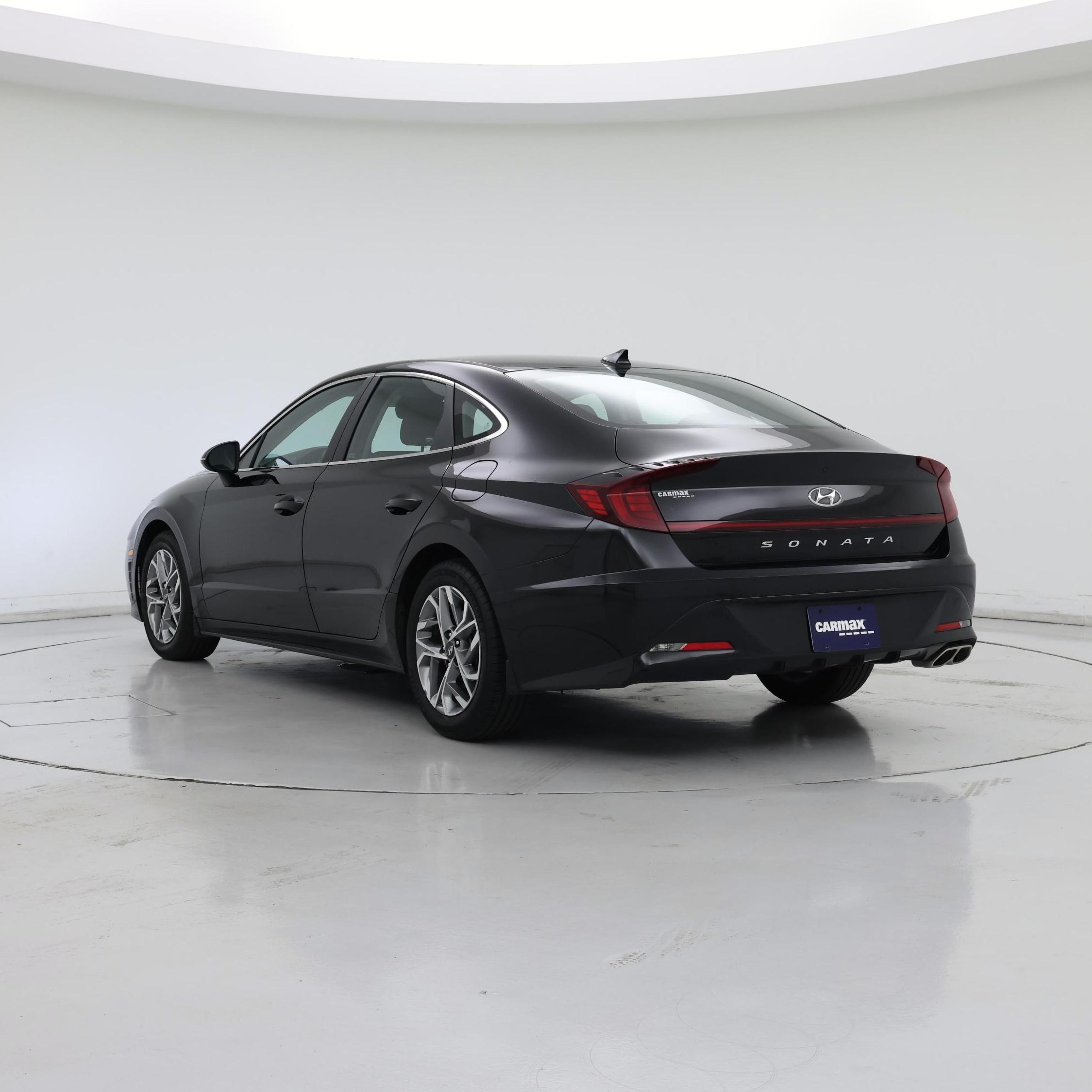 Thumbnail: 2022 Hyundai Sonata - 2