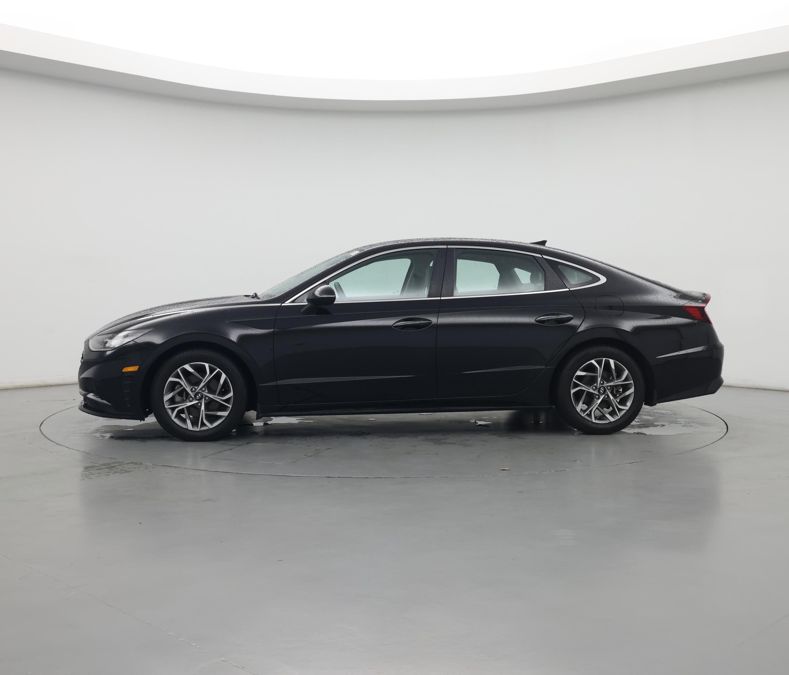 Thumbnail: 2022 Hyundai Sonata - 3