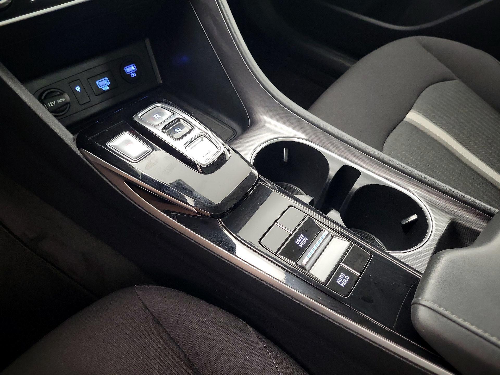 Thumbnail: 2022 Hyundai Sonata - 17