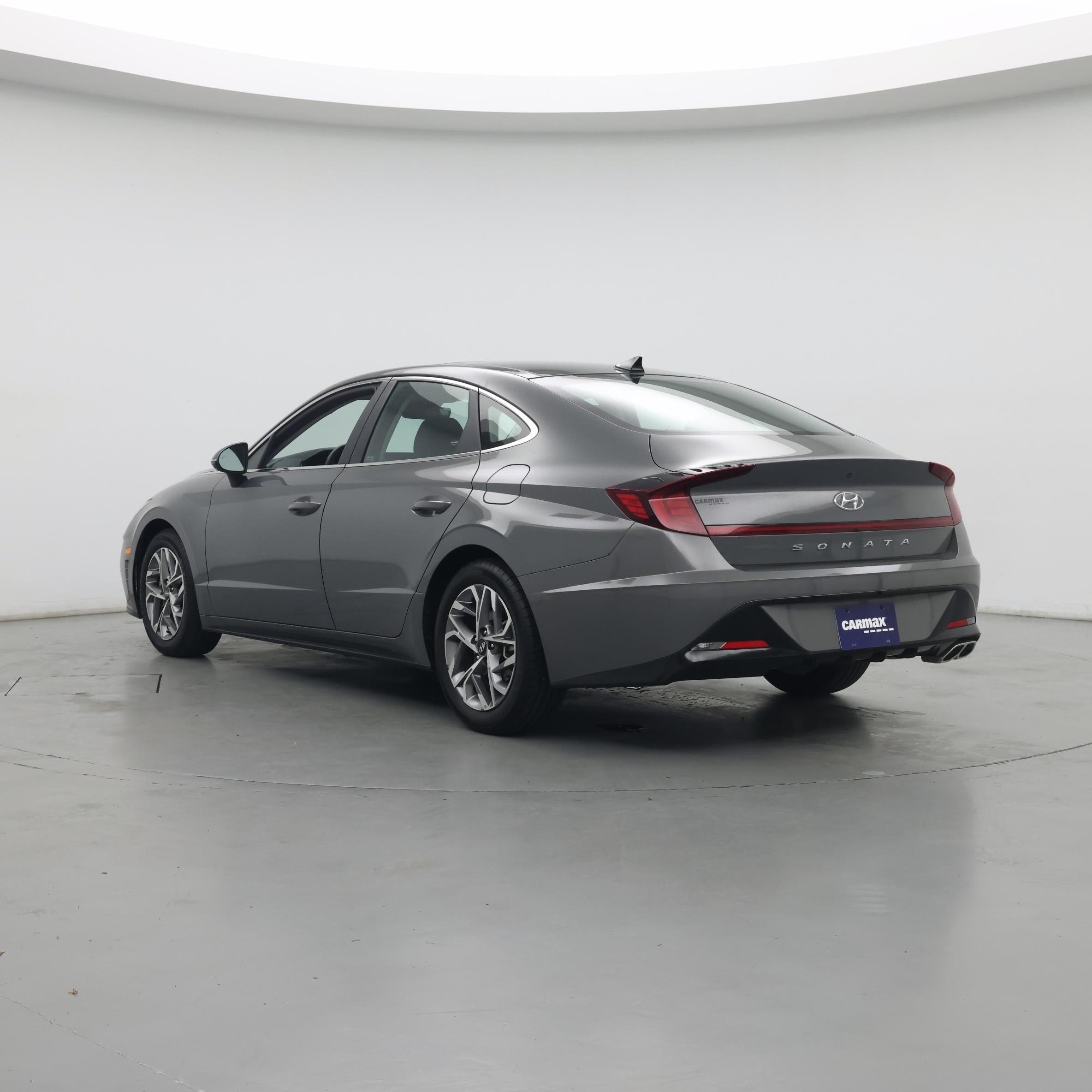 Thumbnail: 2022 Hyundai Sonata - 2