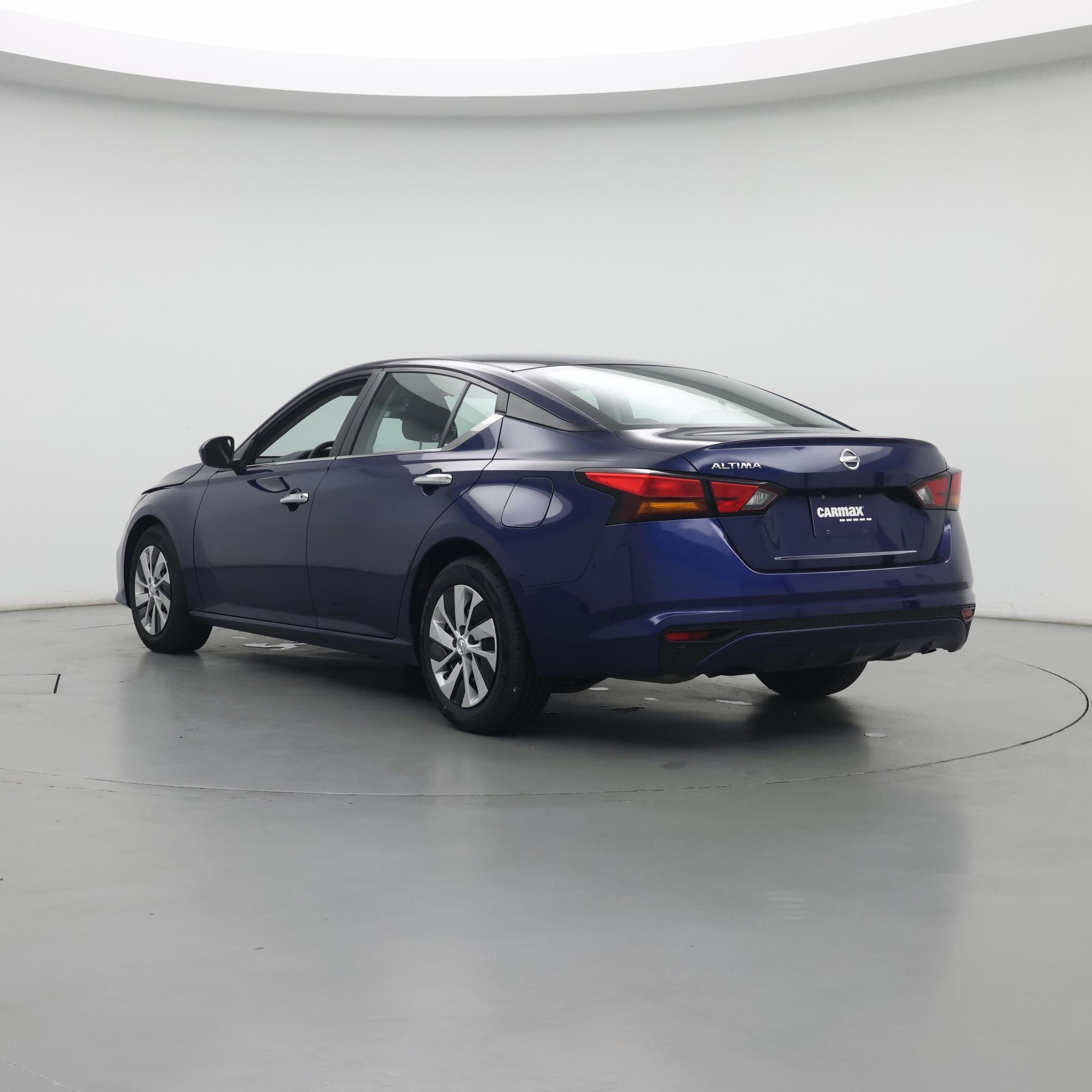 Thumbnail: 2022 Nissan Altima - 2