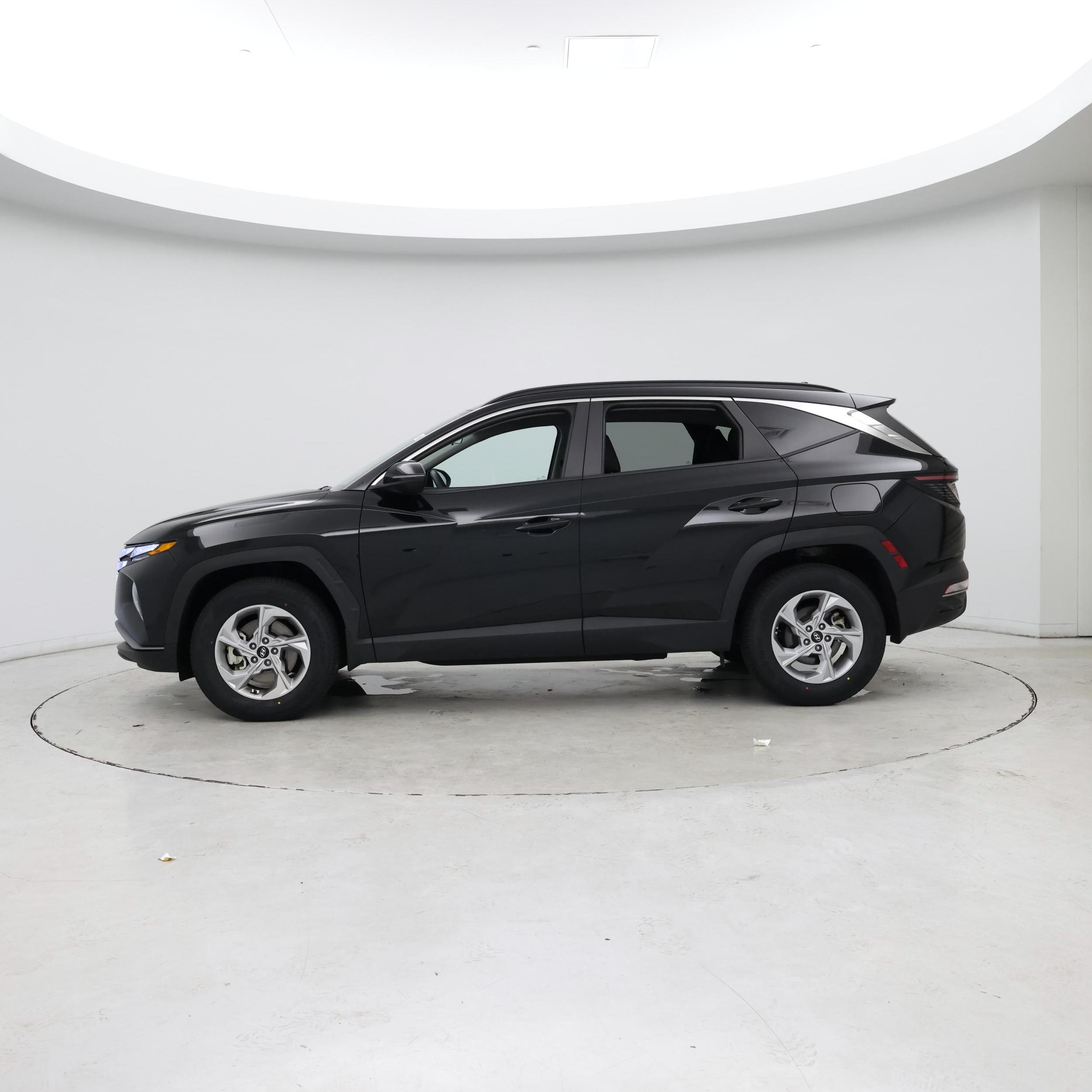 Thumbnail: 2022 Hyundai Tucson - 3