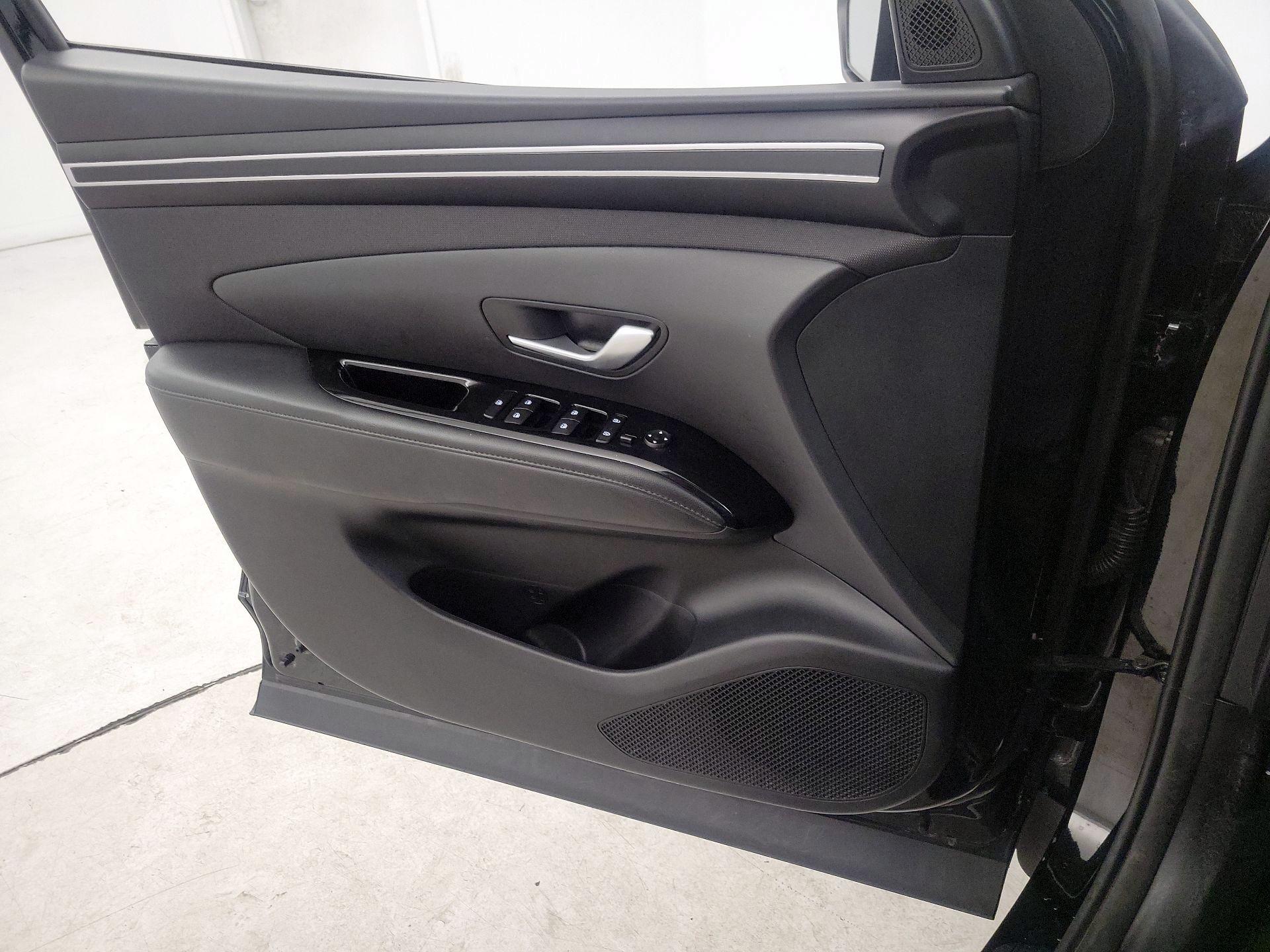 Thumbnail: 2022 Hyundai Tucson - 12