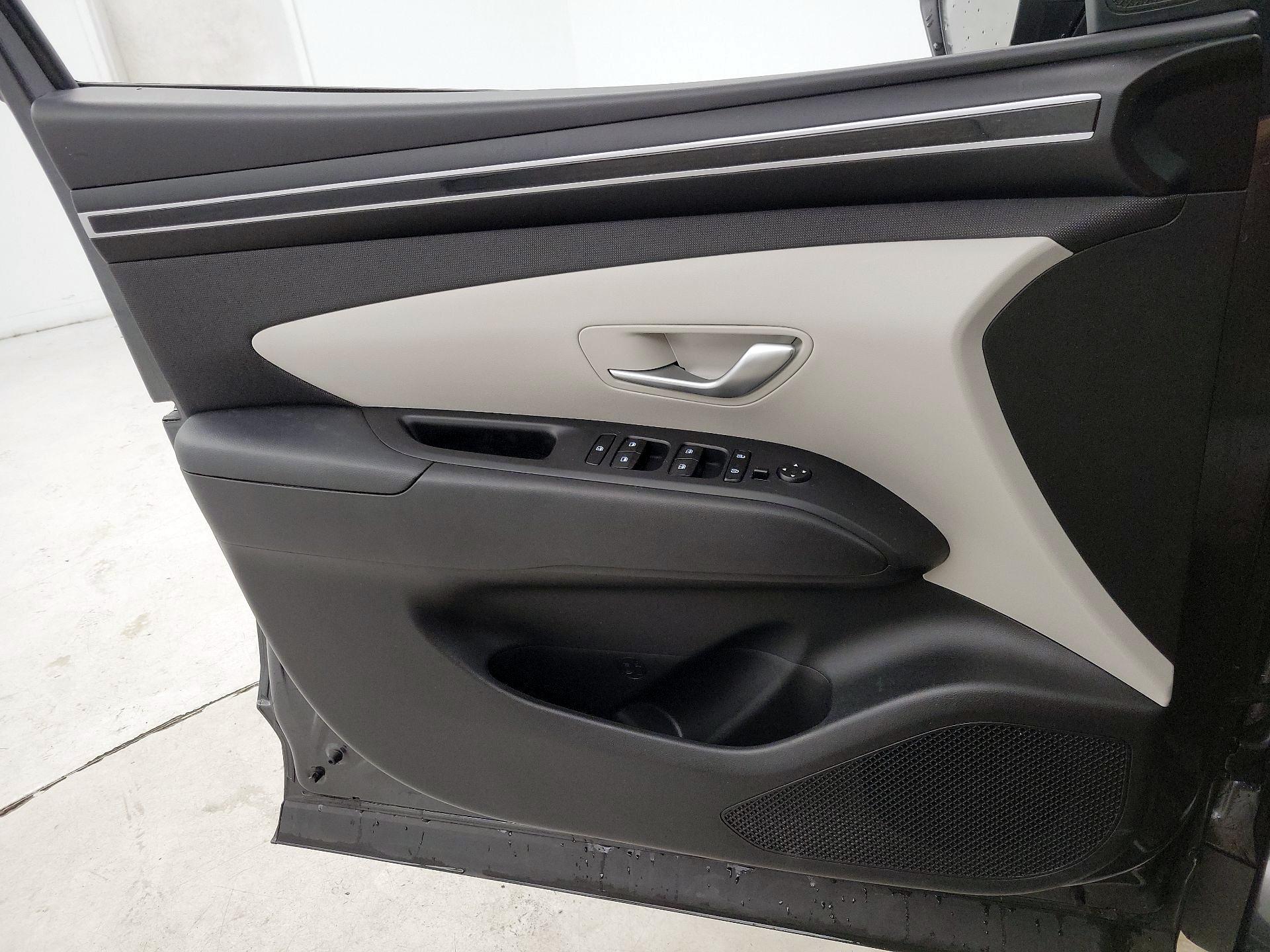 Thumbnail: 2023 Hyundai Tucson - 12