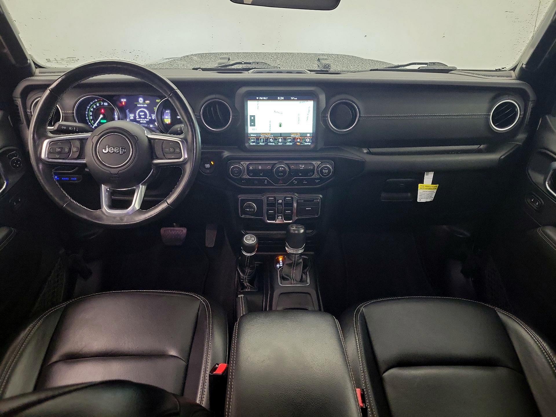 Thumbnail: 2022 Jeep Wrangler - 9