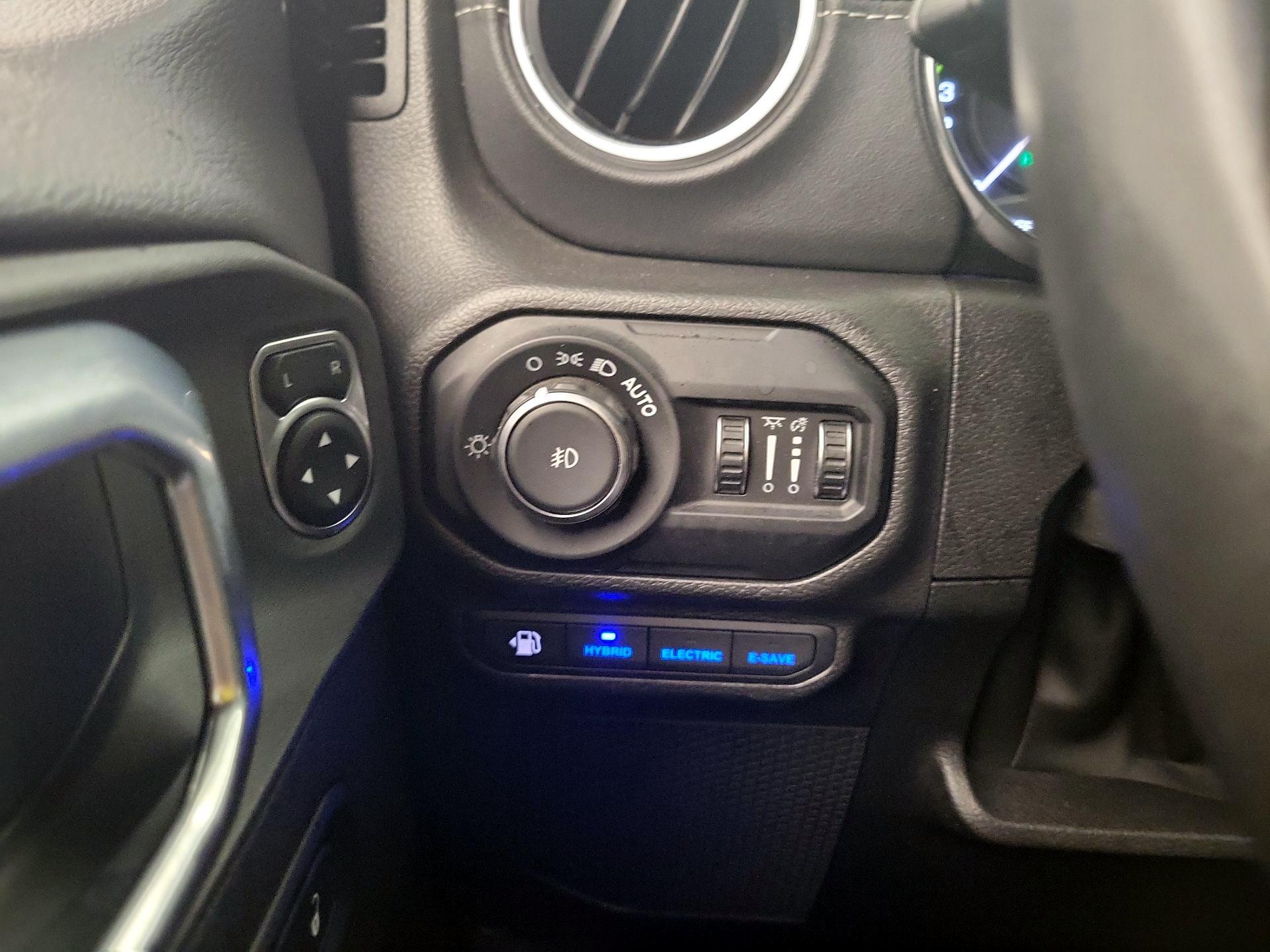 Thumbnail: 2022 Jeep Wrangler - 13