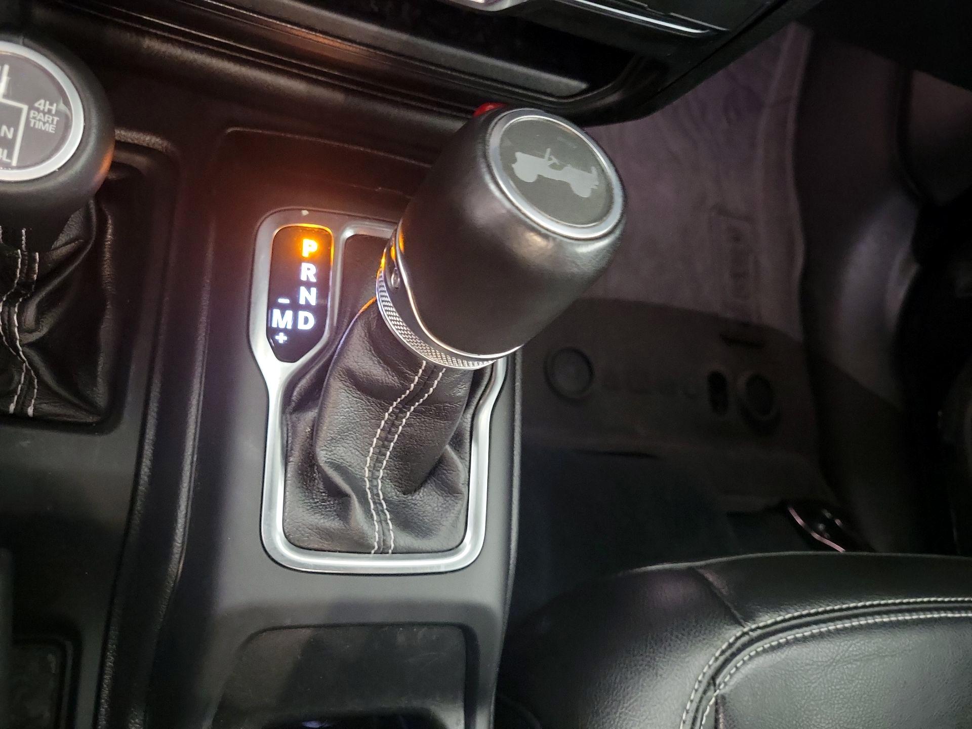 Thumbnail: 2022 Jeep Wrangler - 18