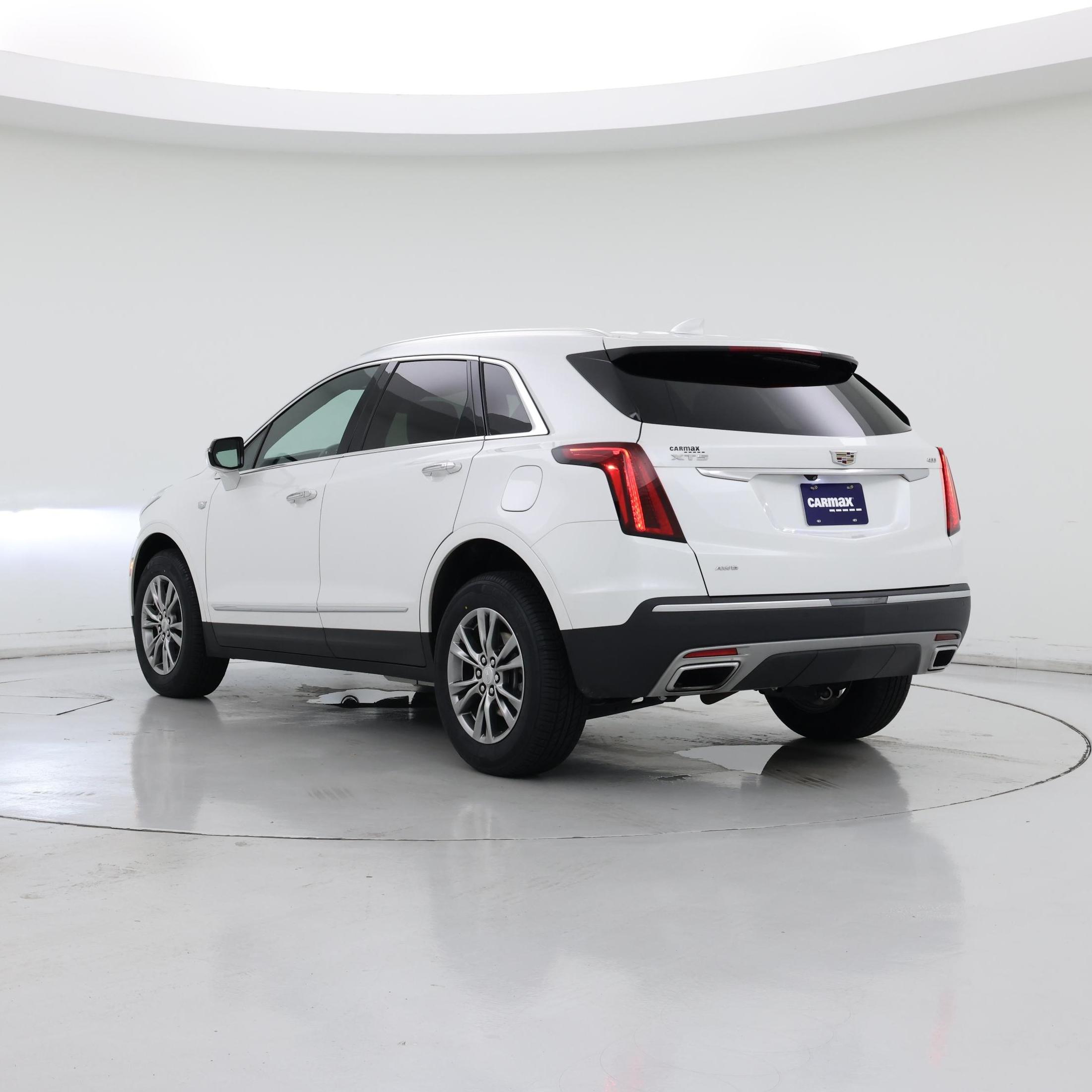 Thumbnail: 2023 Cadillac XT5 - 2