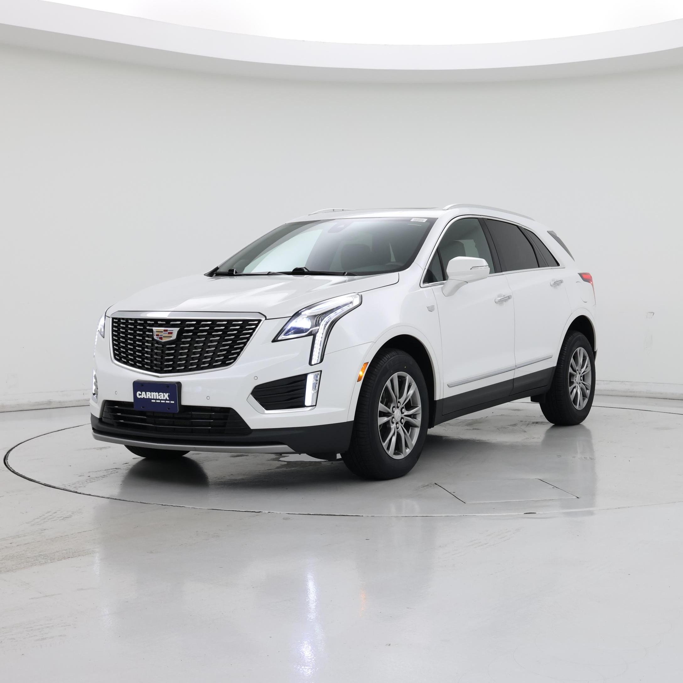 Thumbnail: 2023 Cadillac XT5 - 4