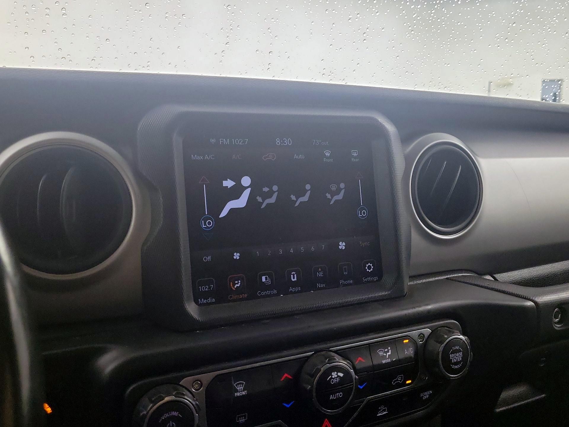 Thumbnail: 2021 Jeep Wrangler - 15