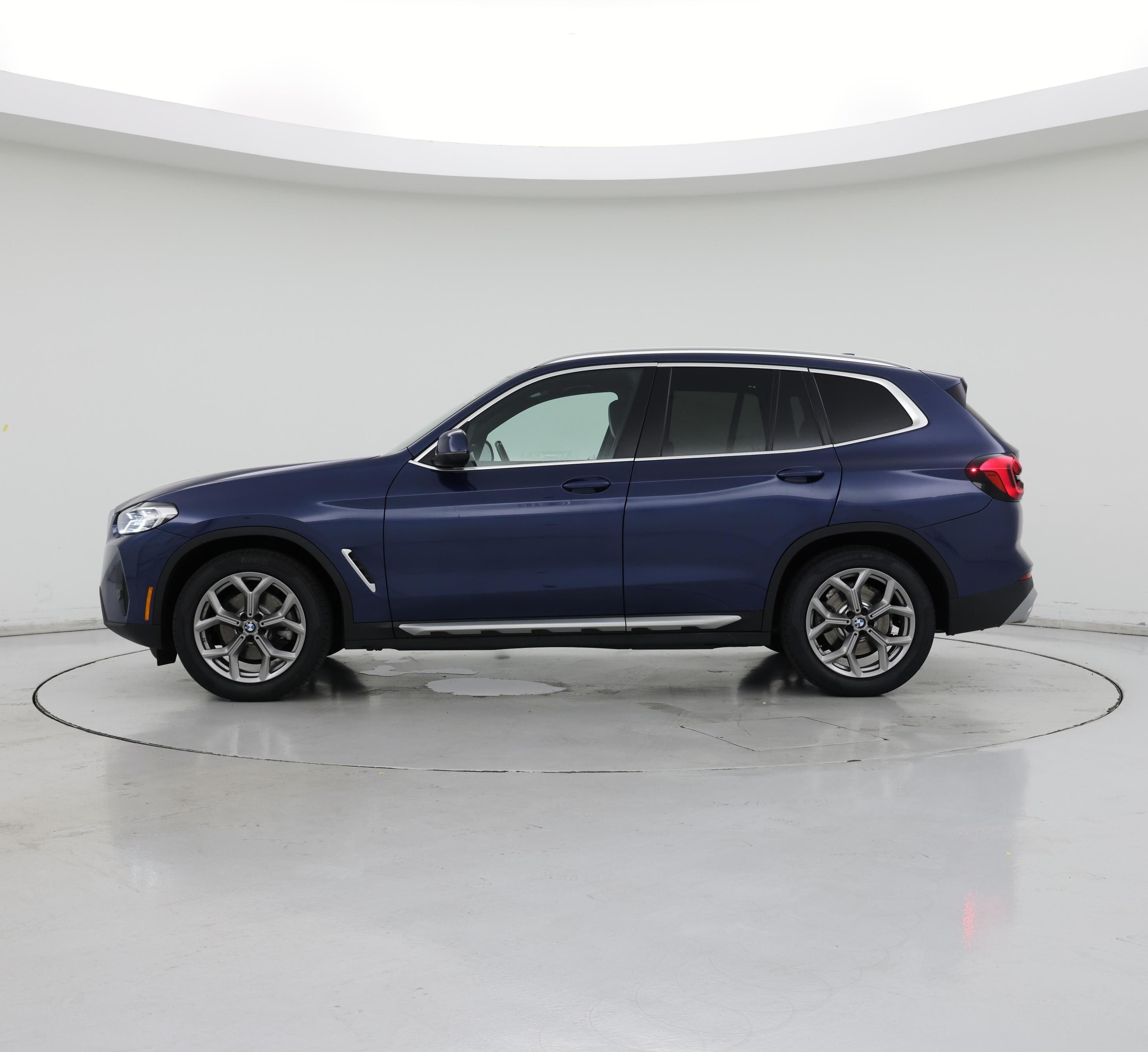 Thumbnail: 2022 BMW X3 - 3