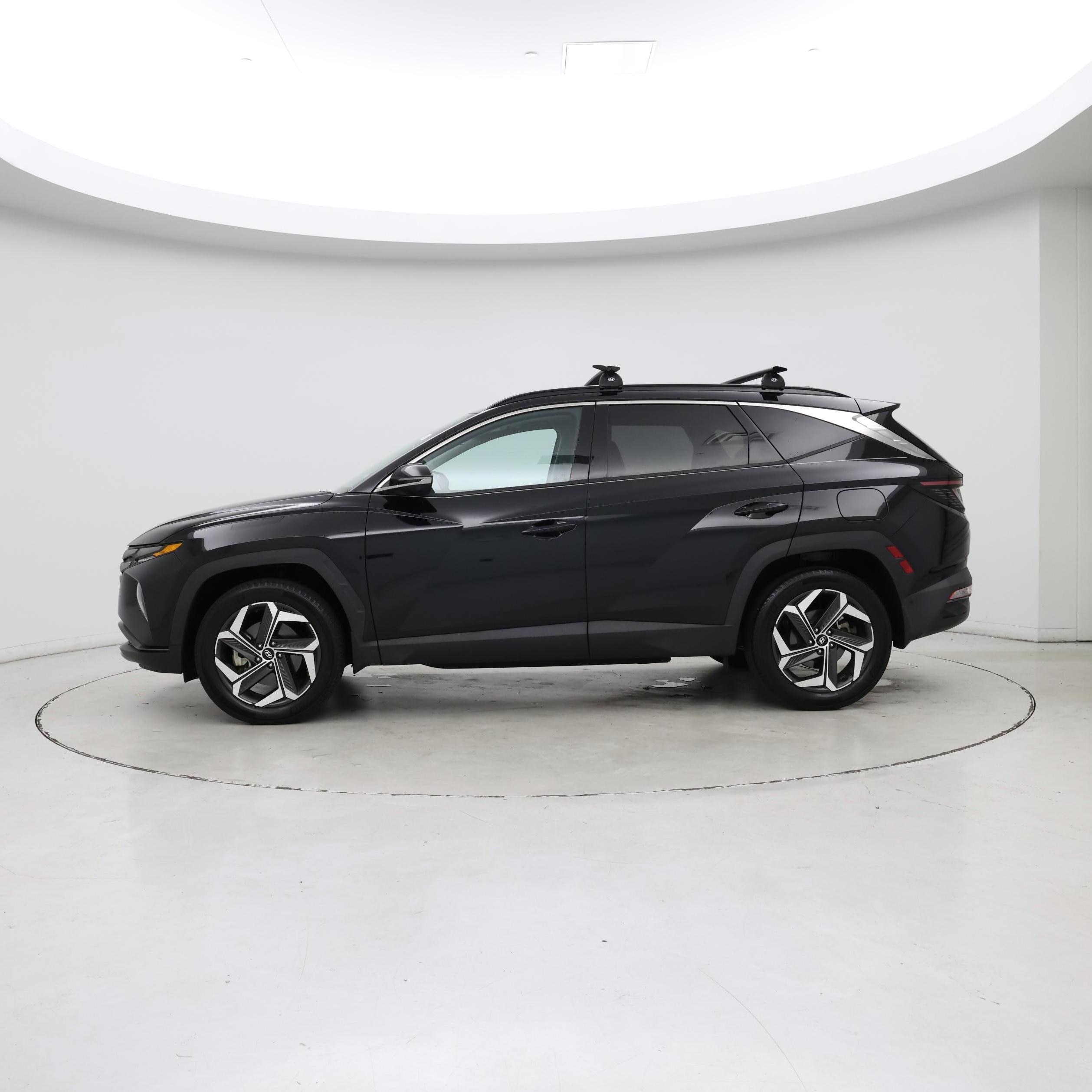 Thumbnail: 2022 Hyundai Tucson - 3