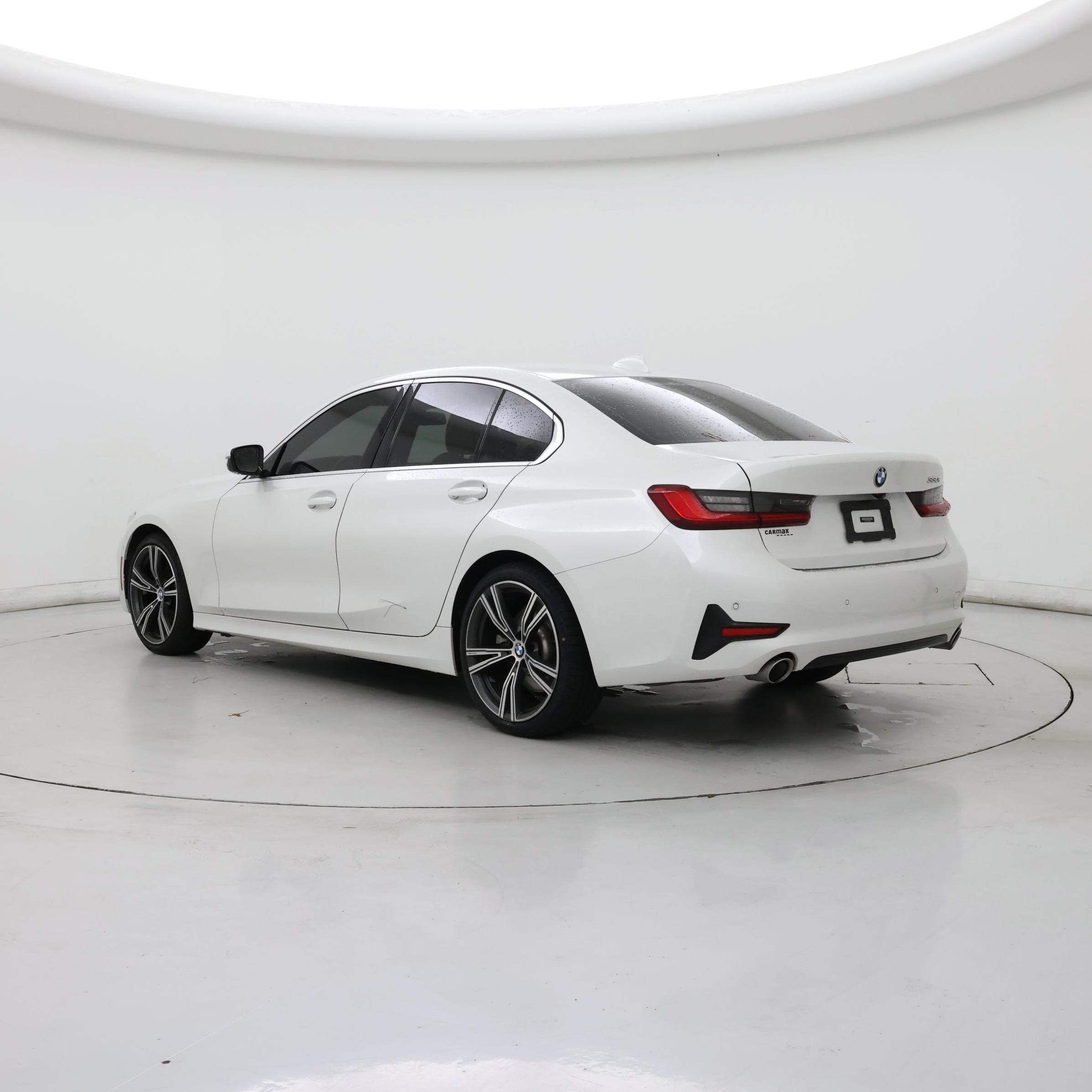 Thumbnail: 2021 BMW 3 Series - 2