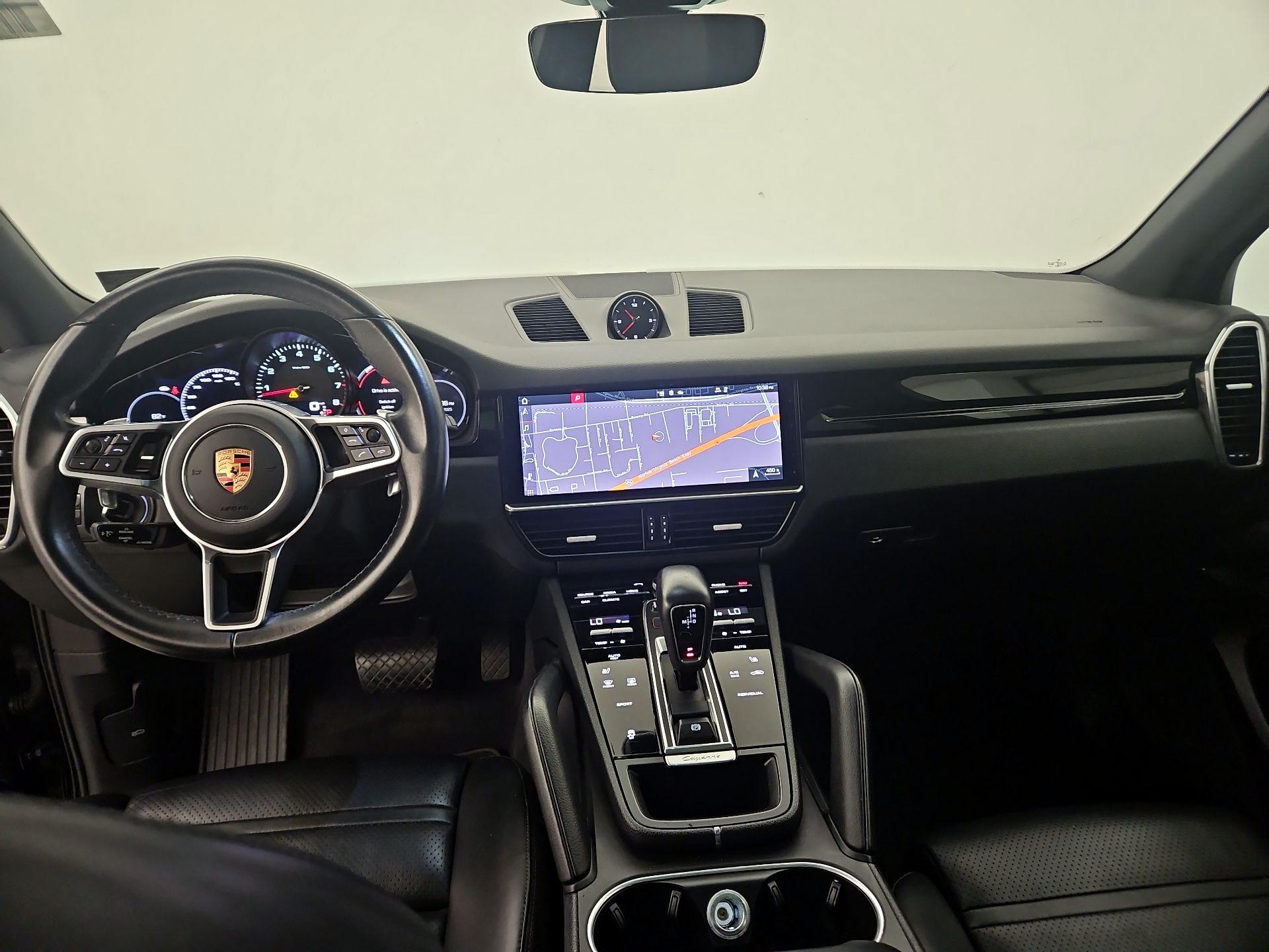 Thumbnail: 2020 Porsche Cayenne - 9