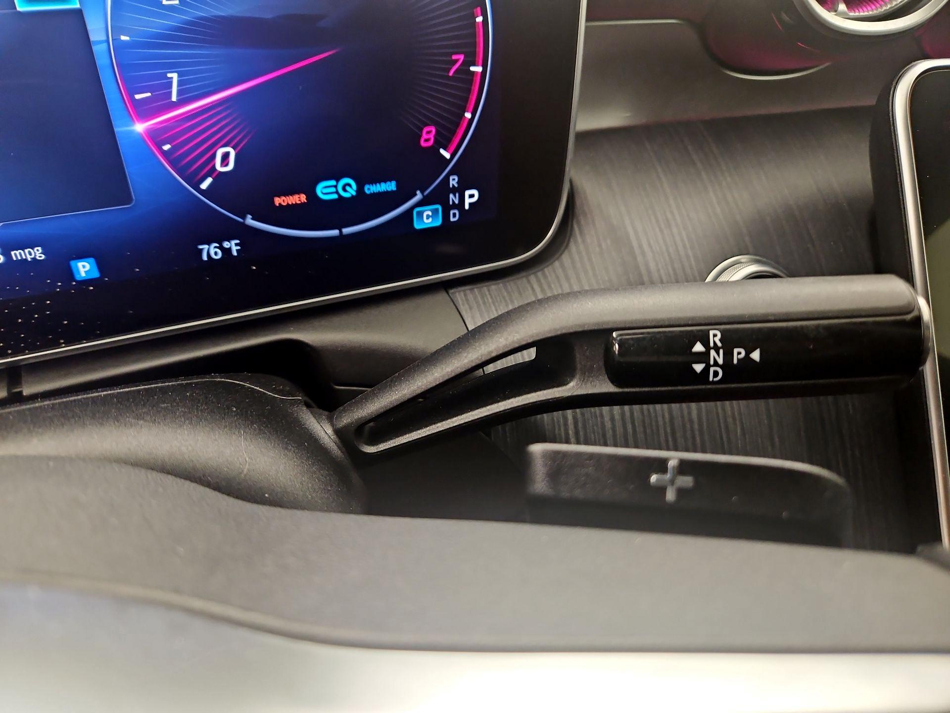 Thumbnail: 2022 Mercedes-Benz C-Class - 17