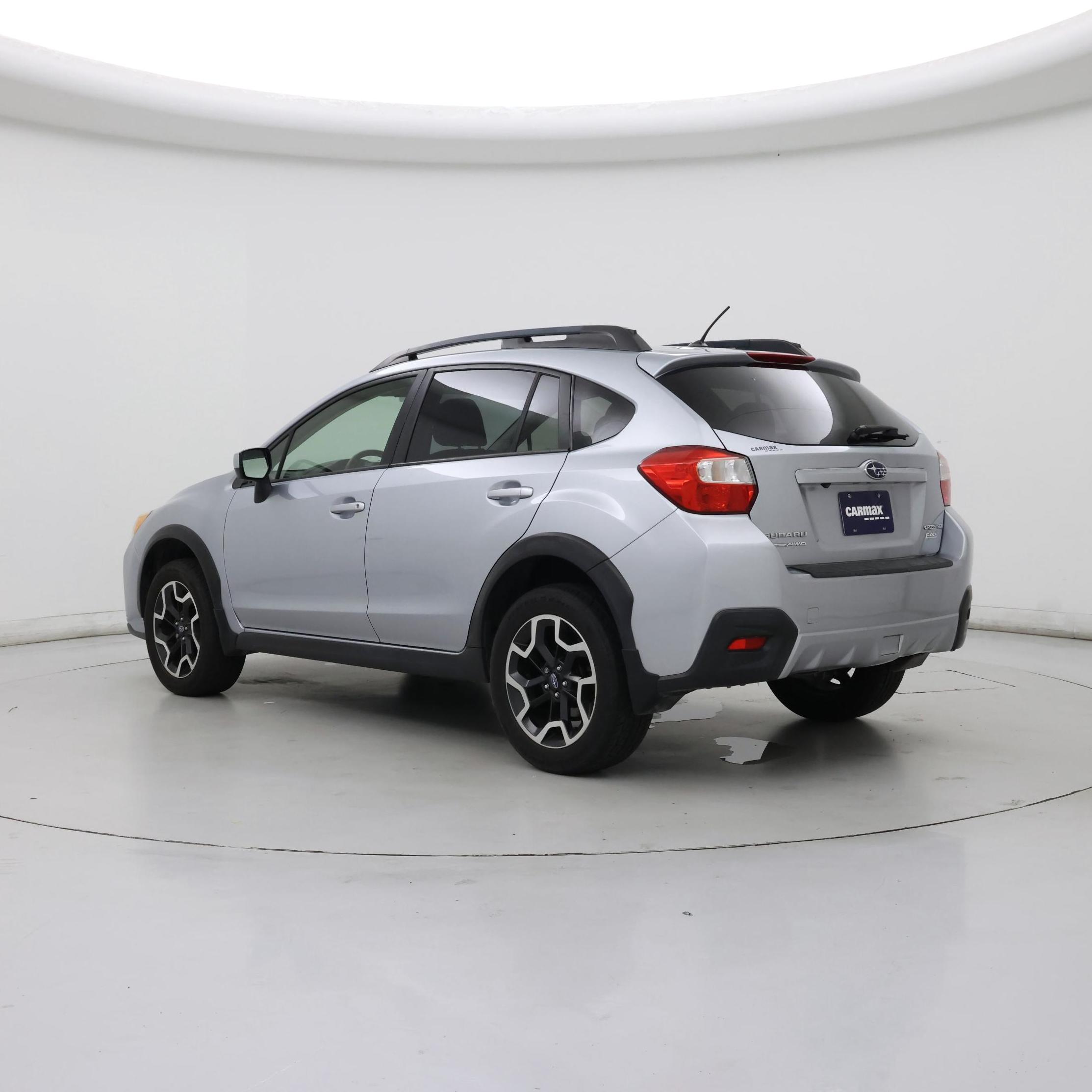 Thumbnail: 2017 Subaru Crosstrek - 2