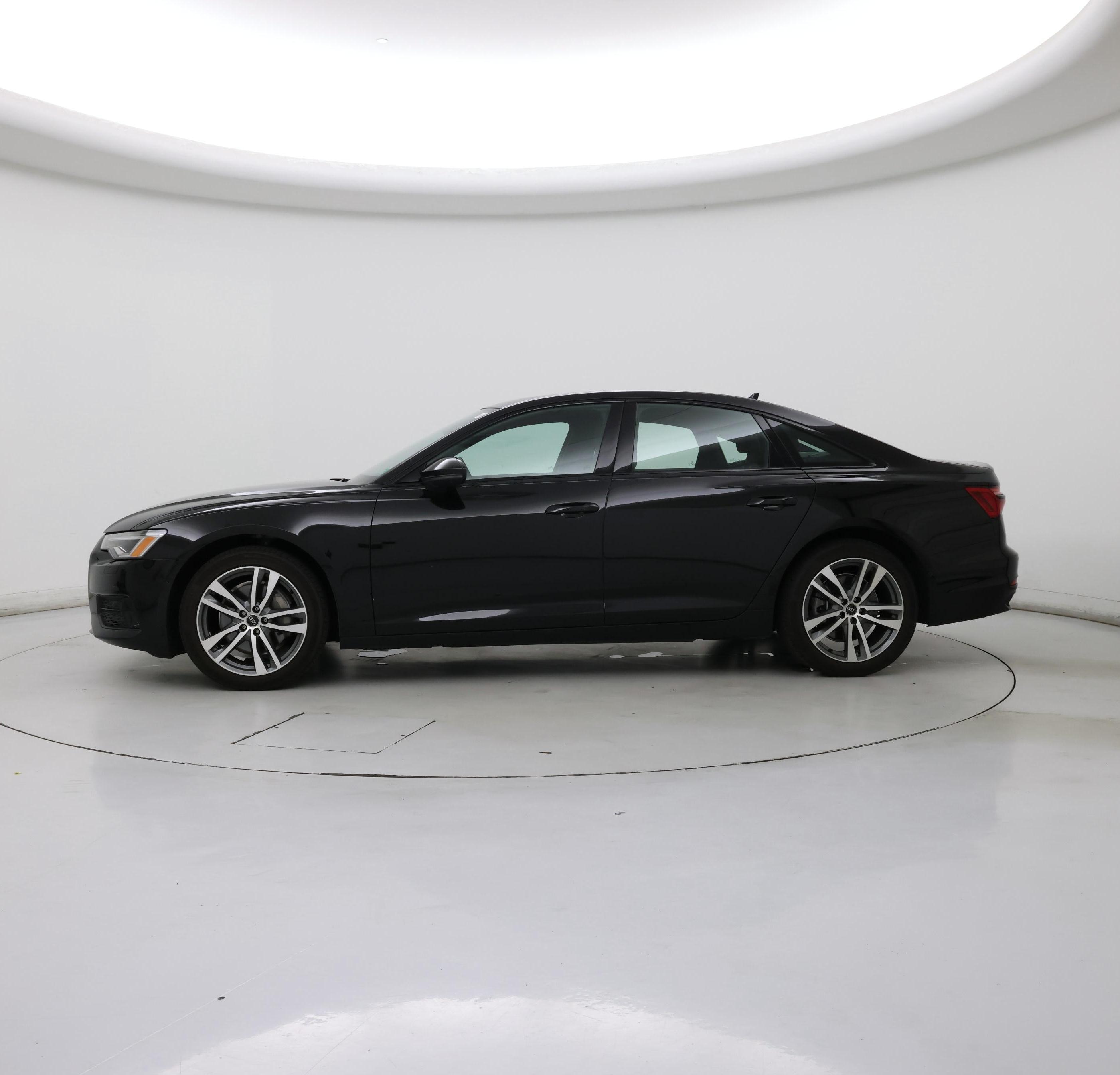 Thumbnail: 2021 Audi A6 - 3