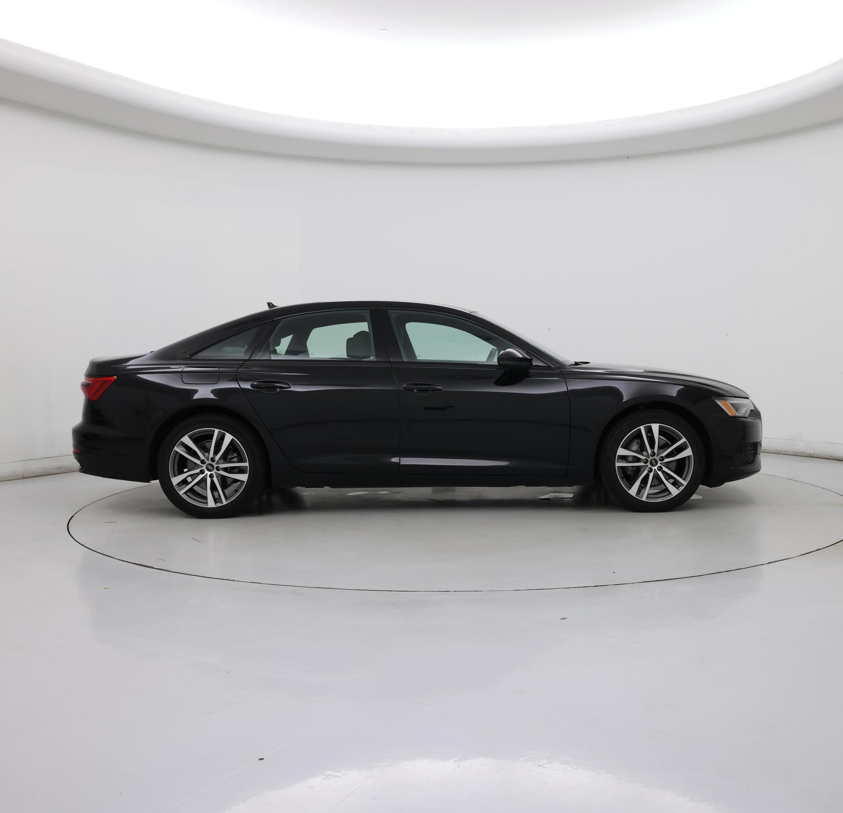 Thumbnail: 2021 Audi A6 - 7