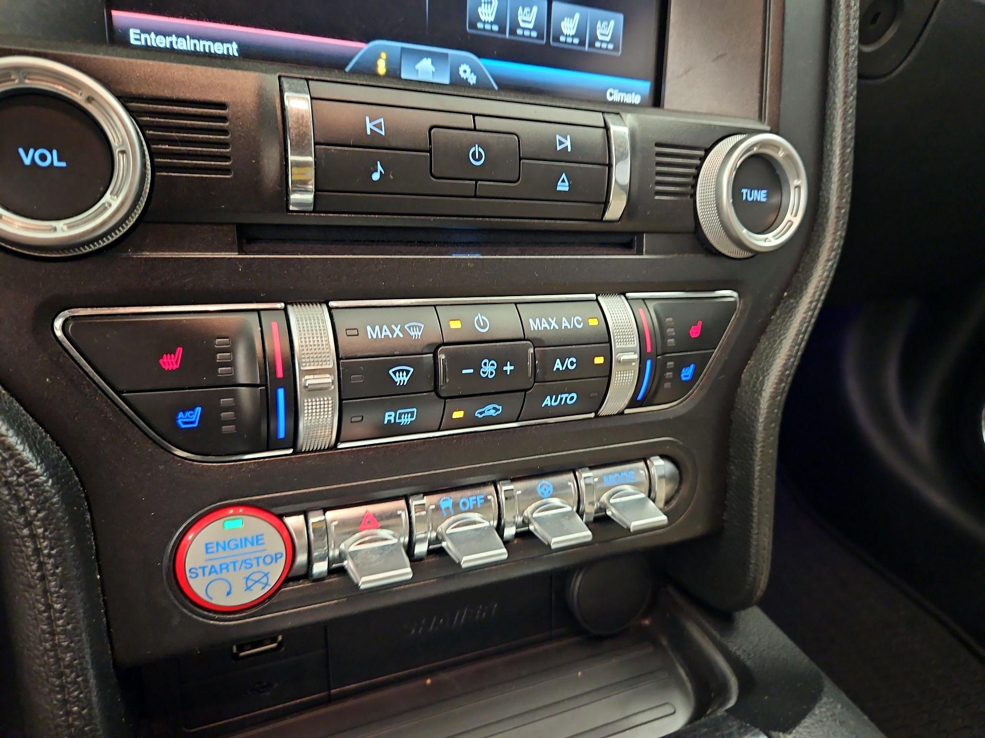 Thumbnail: 2015 Ford Mustang - 17