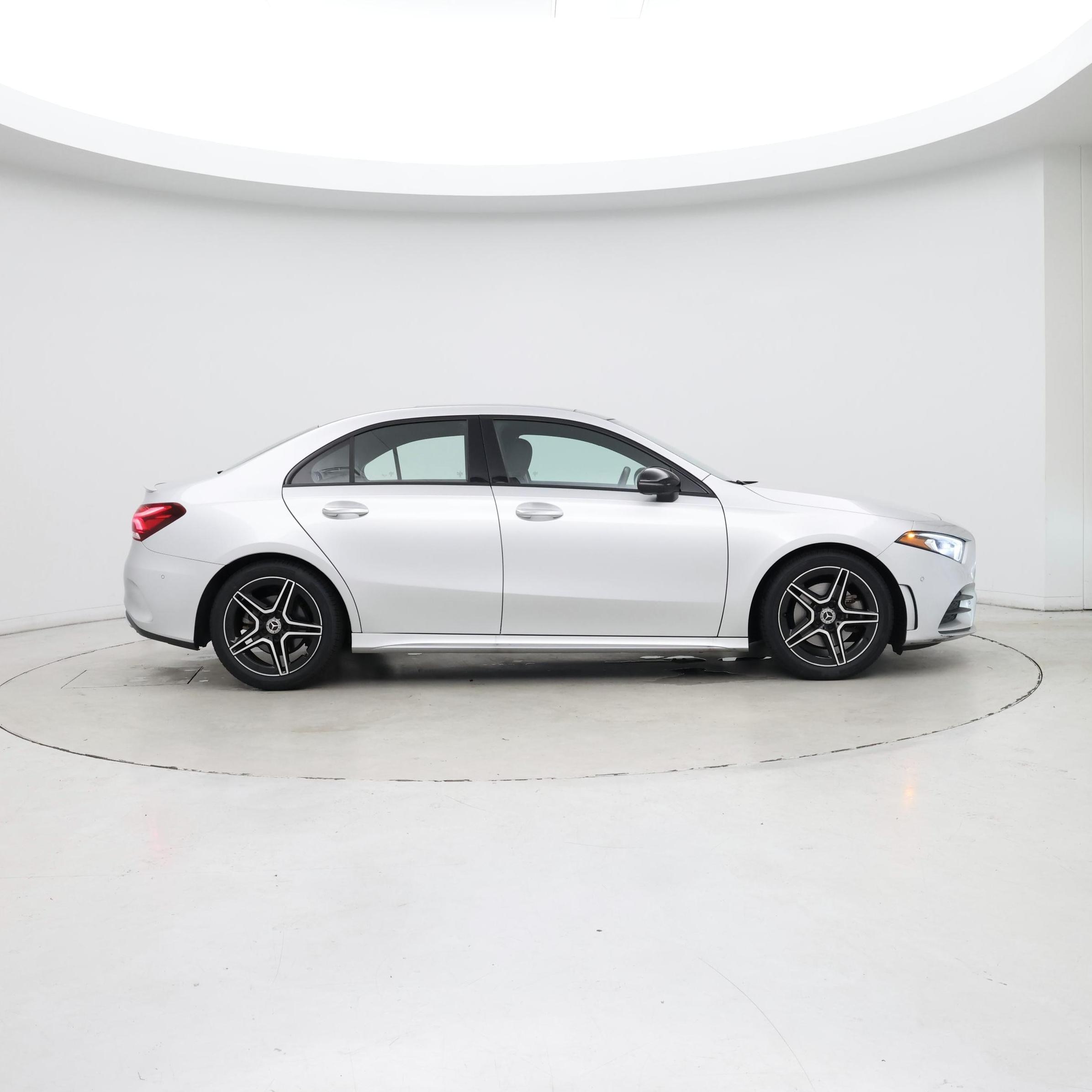 Thumbnail: 2021 Mercedes-Benz A-Class - 7