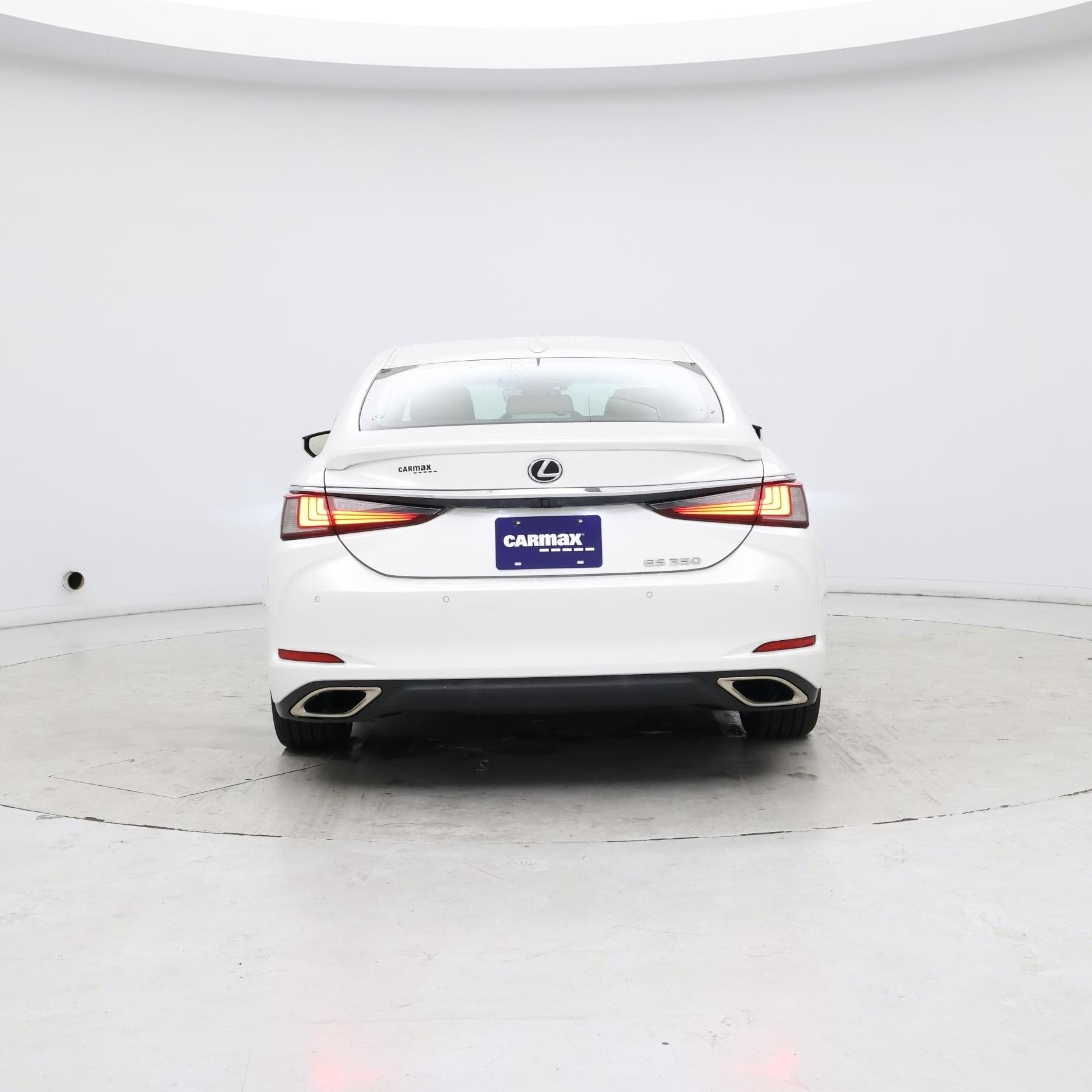 Thumbnail: 2021 Lexus ES - 6