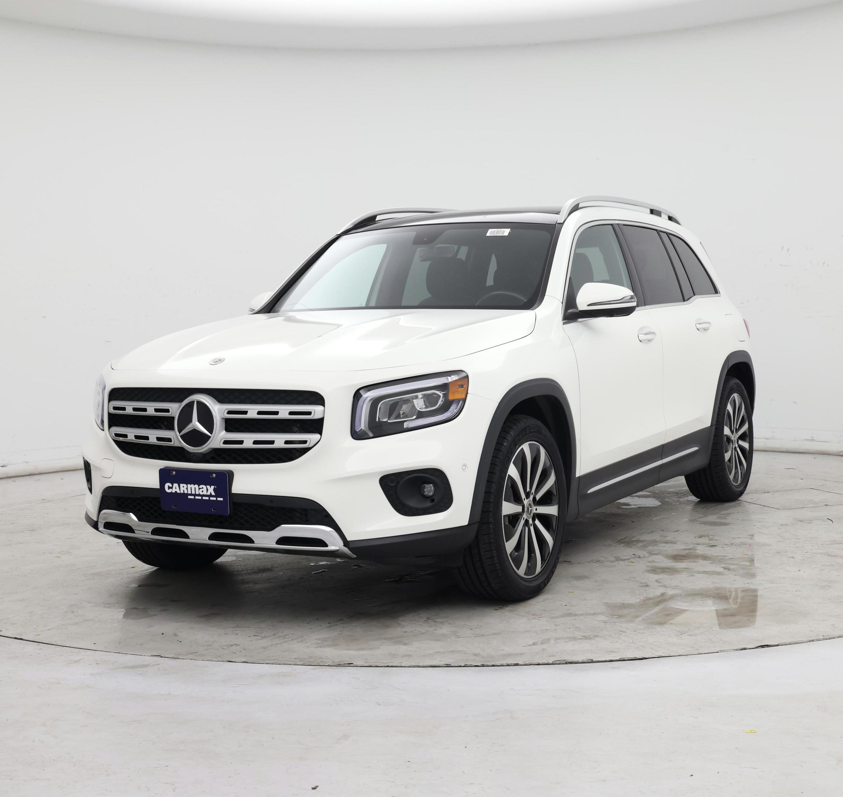 Thumbnail: 2021 Mercedes-Benz GLB - 4