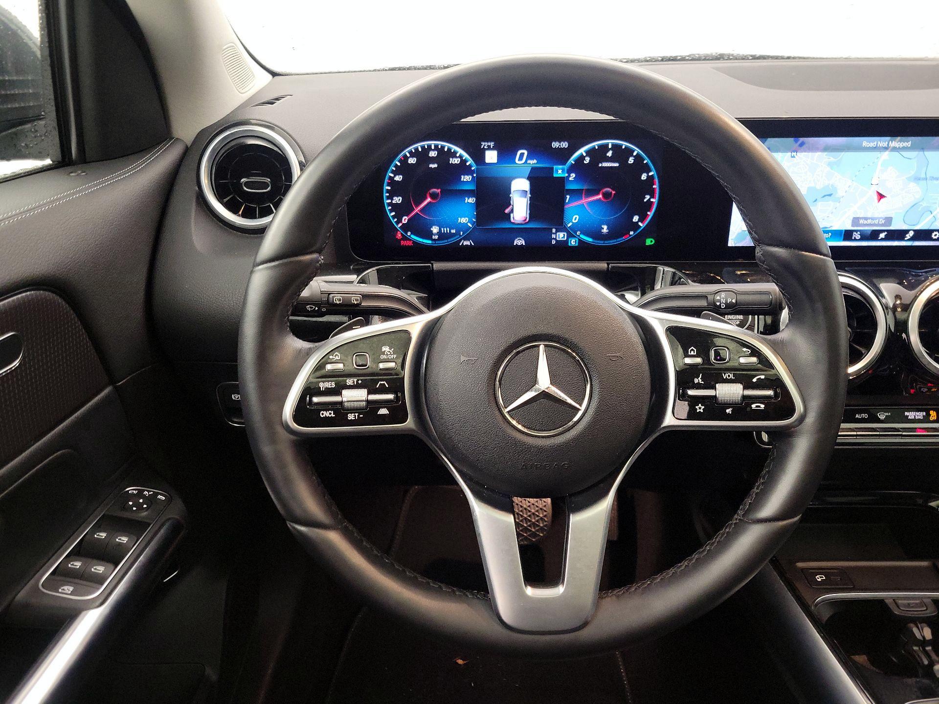Thumbnail: 2022 Mercedes-Benz GLA - 10