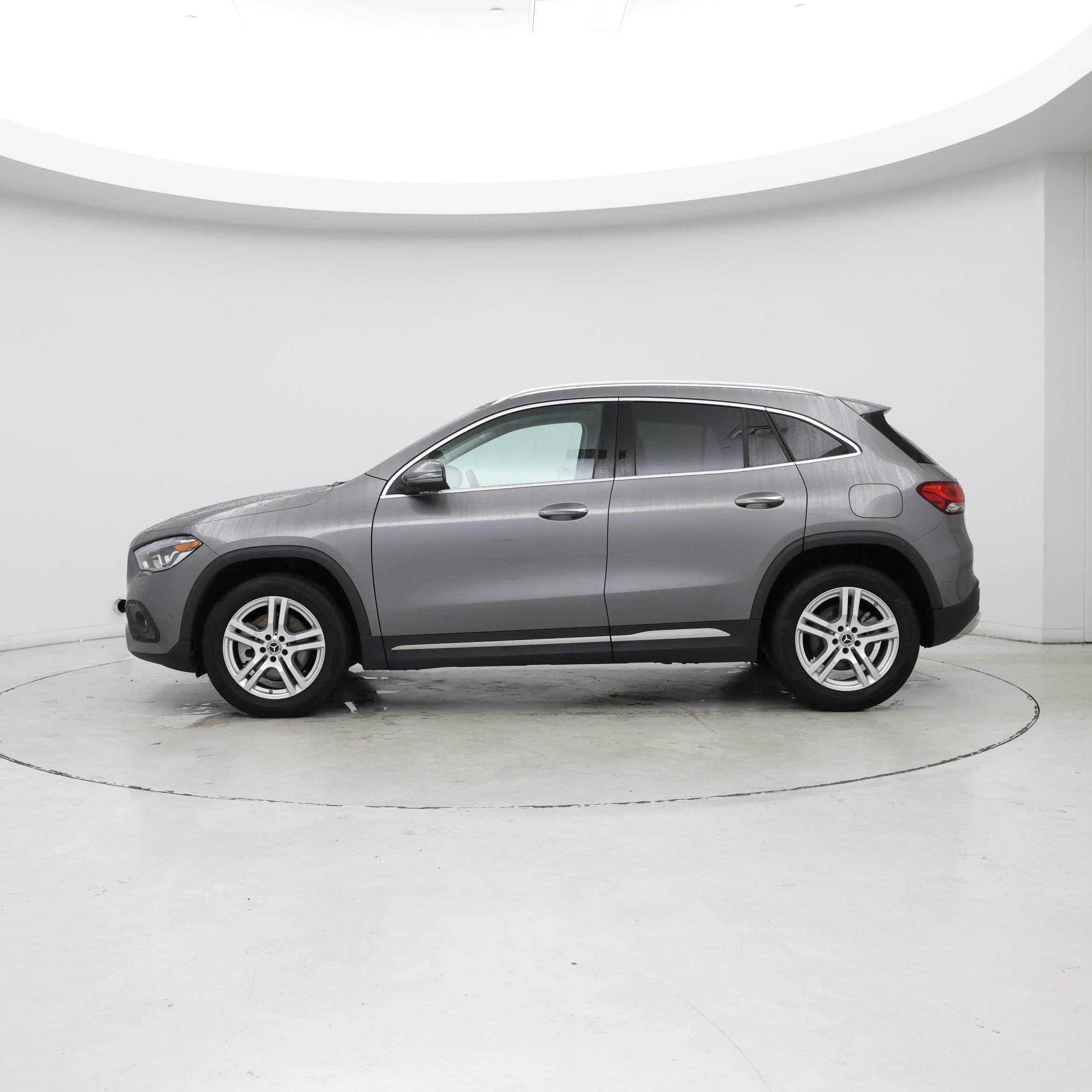 Thumbnail: 2022 Mercedes-Benz GLA - 3