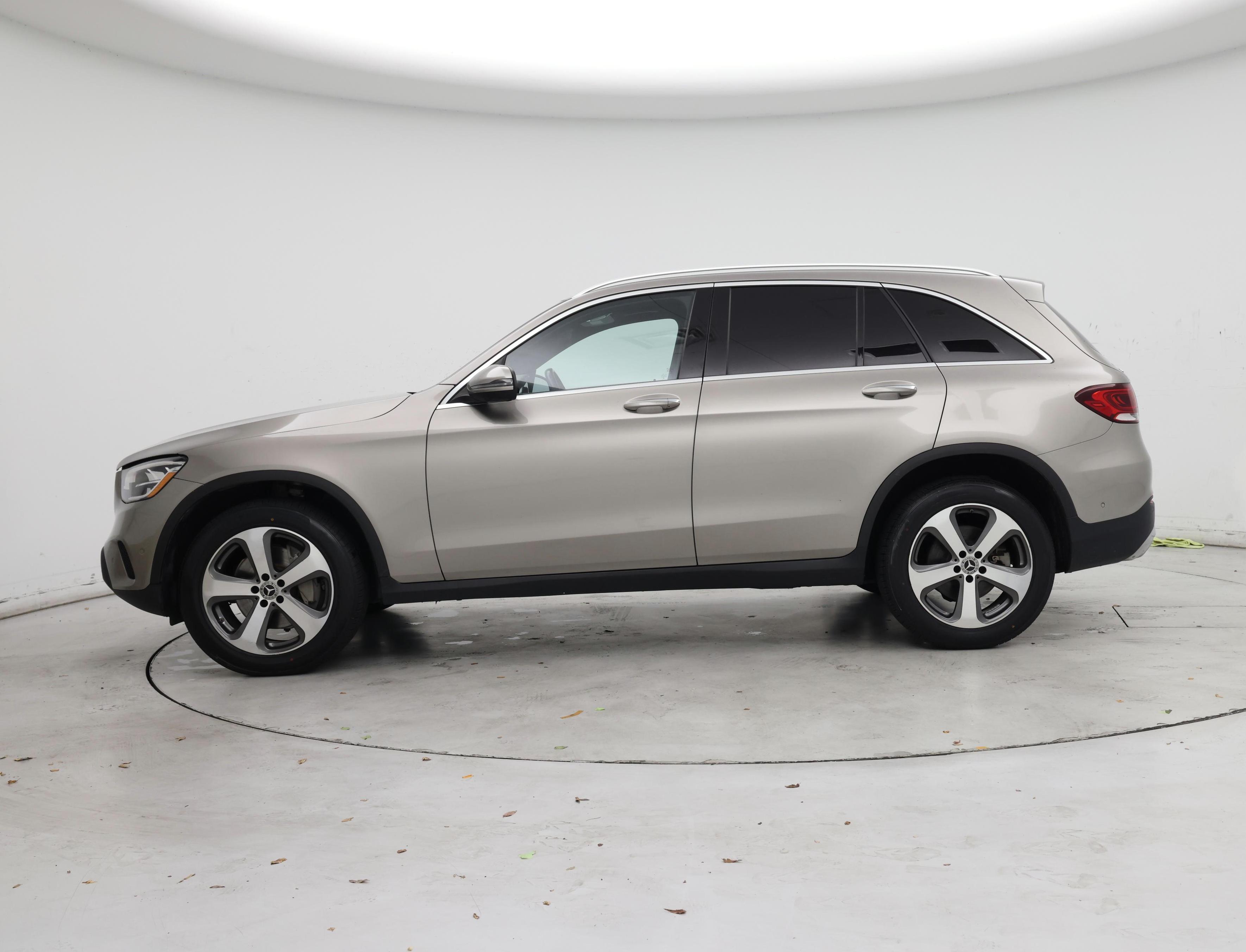Thumbnail: 2020 Mercedes-Benz GLC - 3