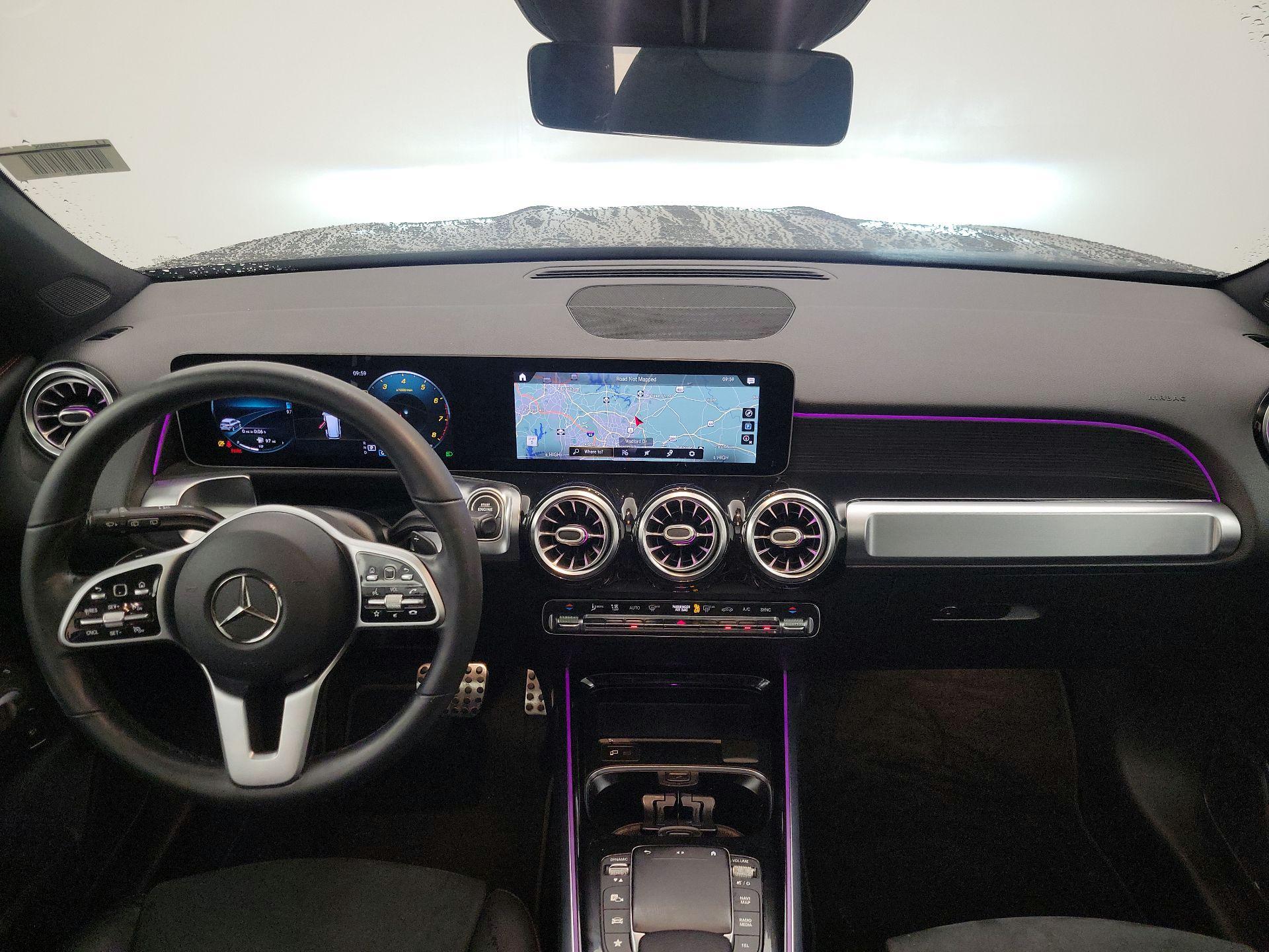 Thumbnail: 2021 Mercedes-Benz GLB - 9