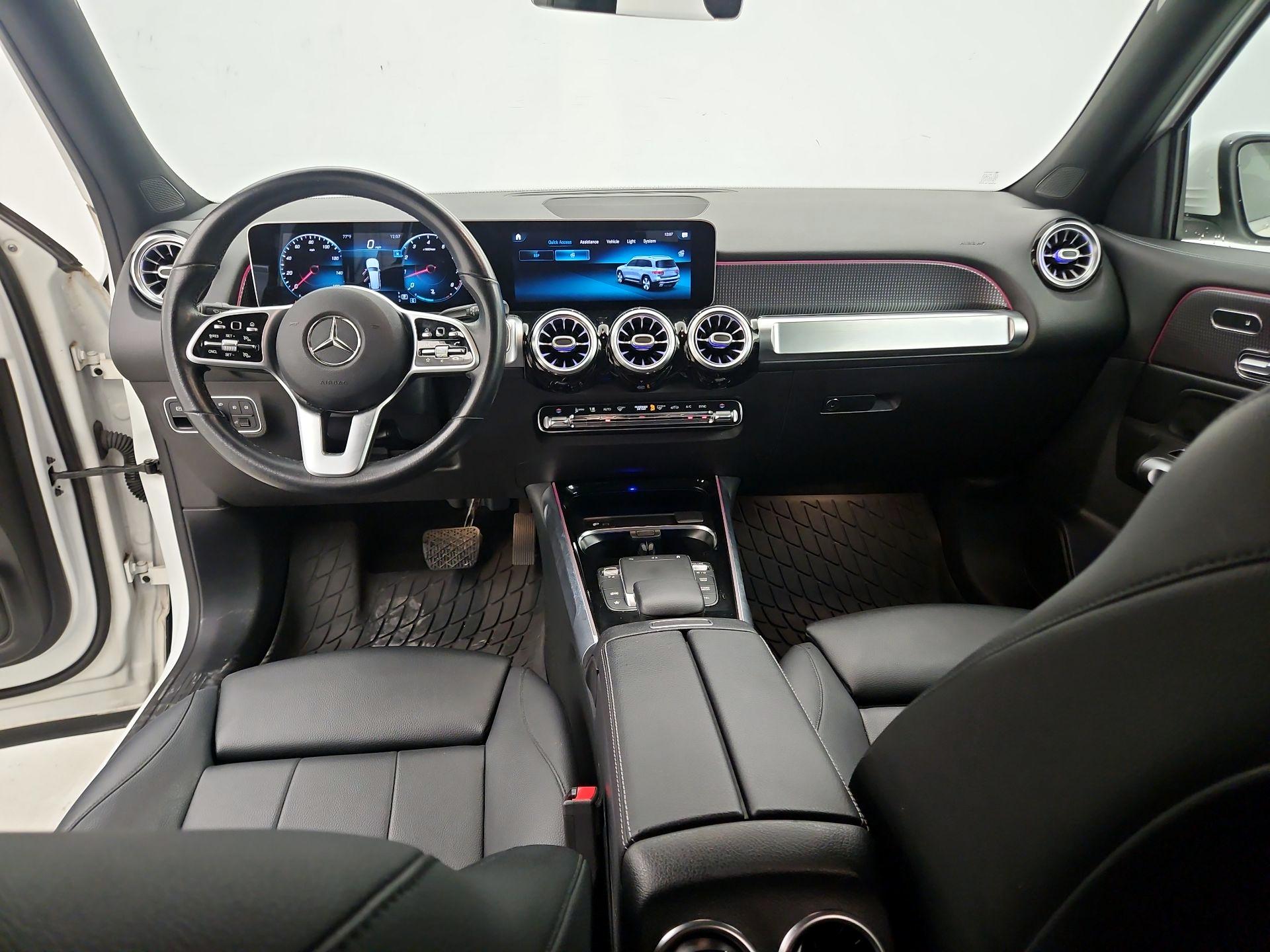 Thumbnail: 2021 Mercedes-Benz GLB - 9