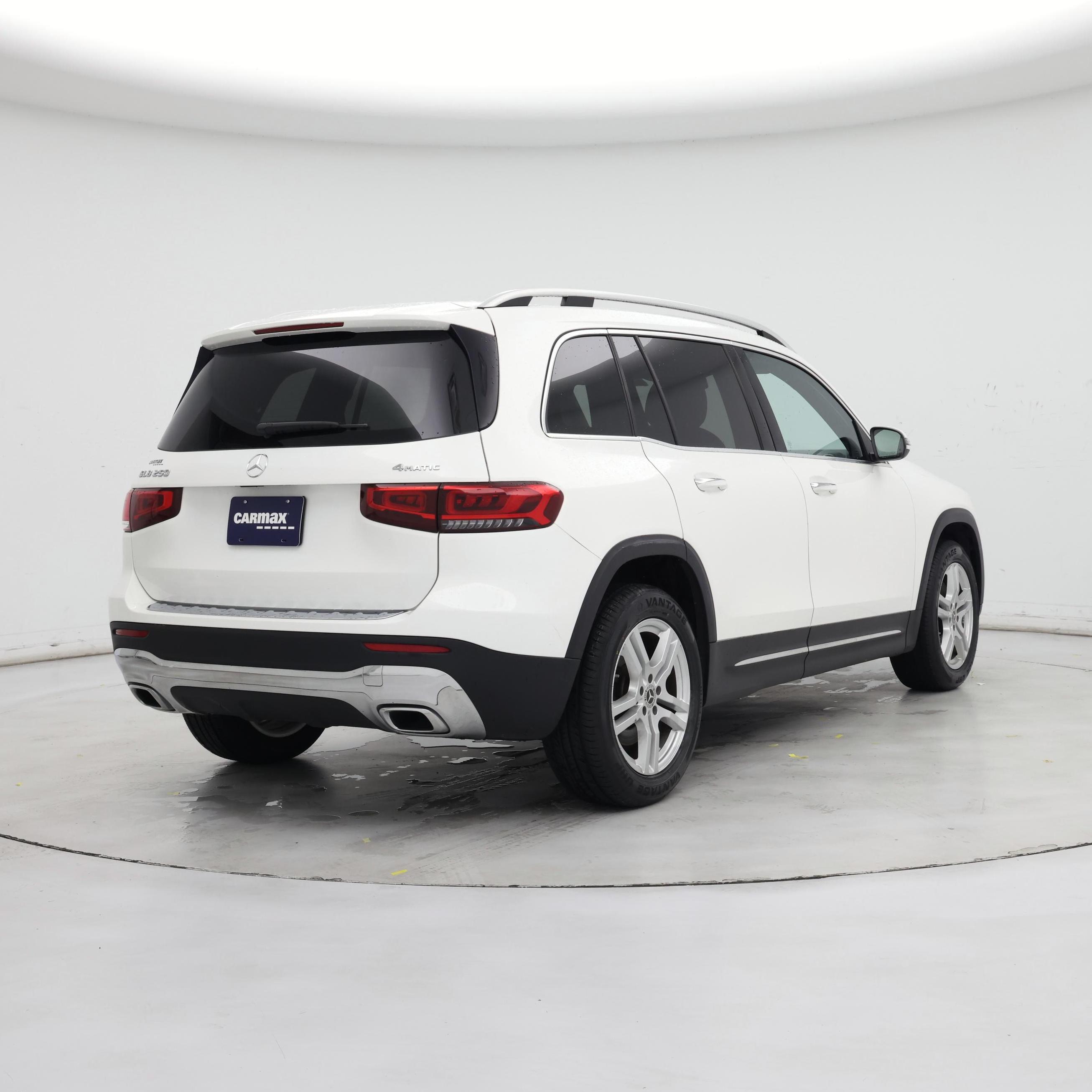Thumbnail: 2021 Mercedes-Benz GLB - 8